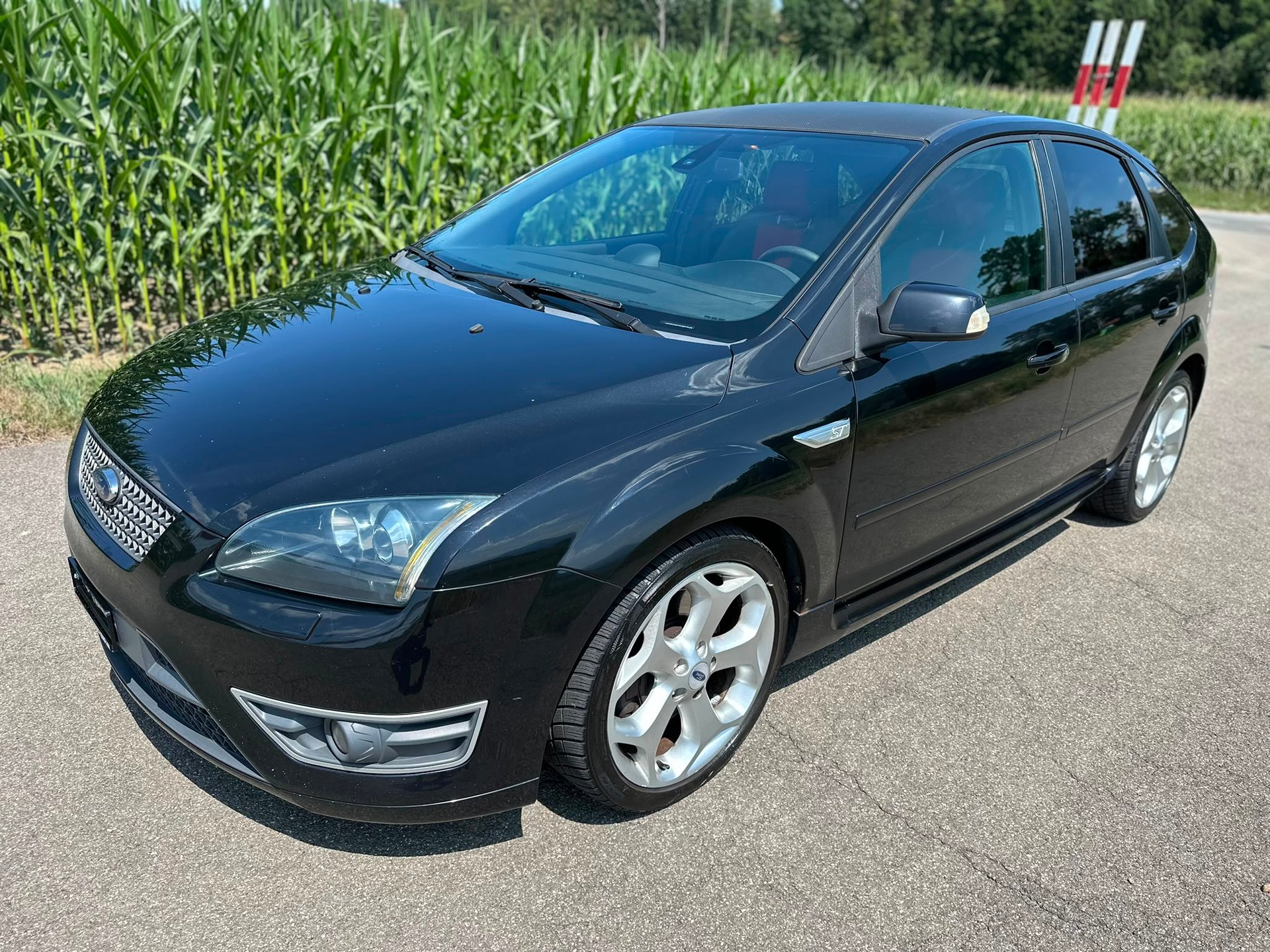 FORD Focus 2.5 Turbo ST-image-1