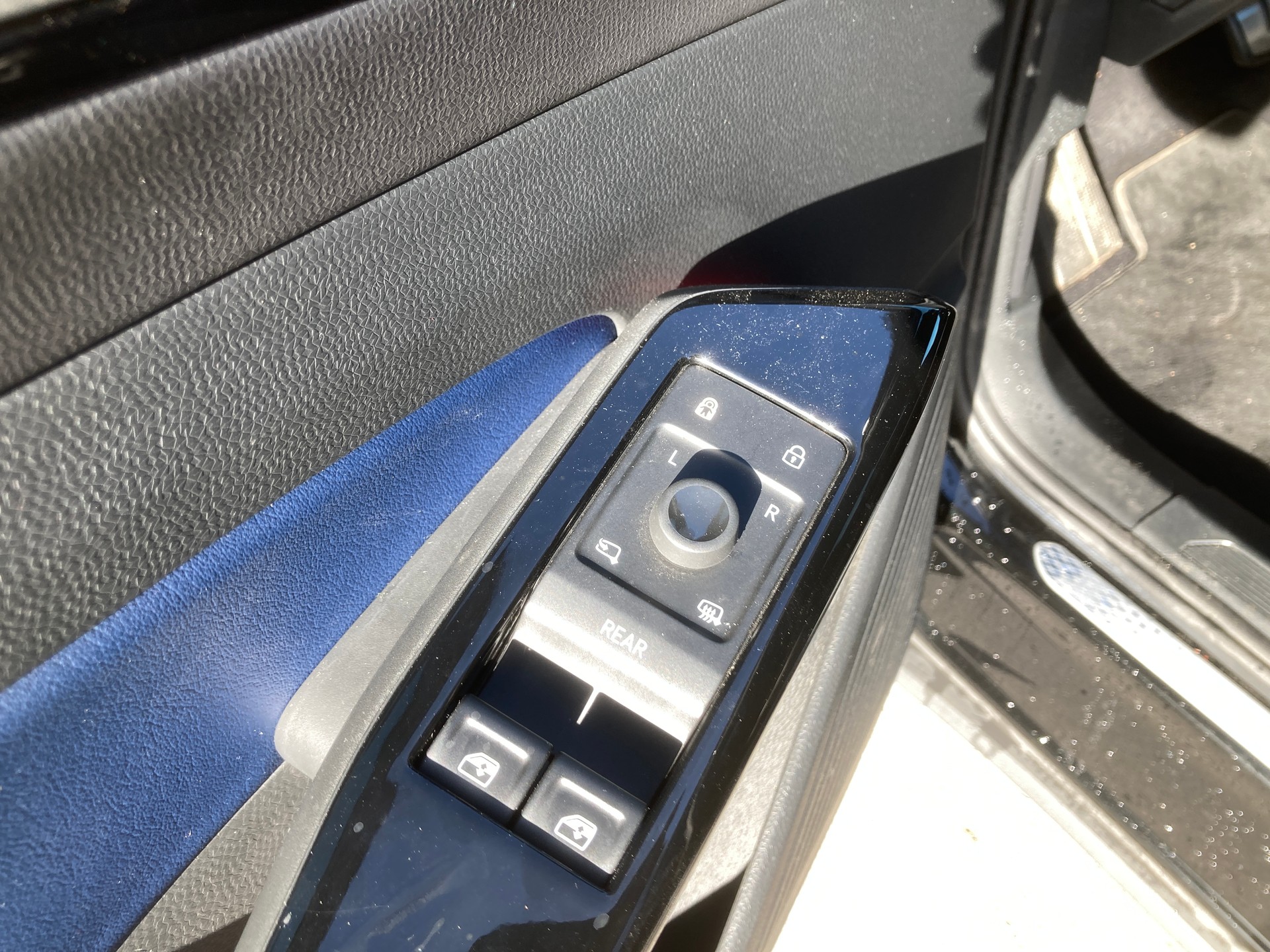 VW ID.4 GTX 77 kWh 4Motion-image-9
