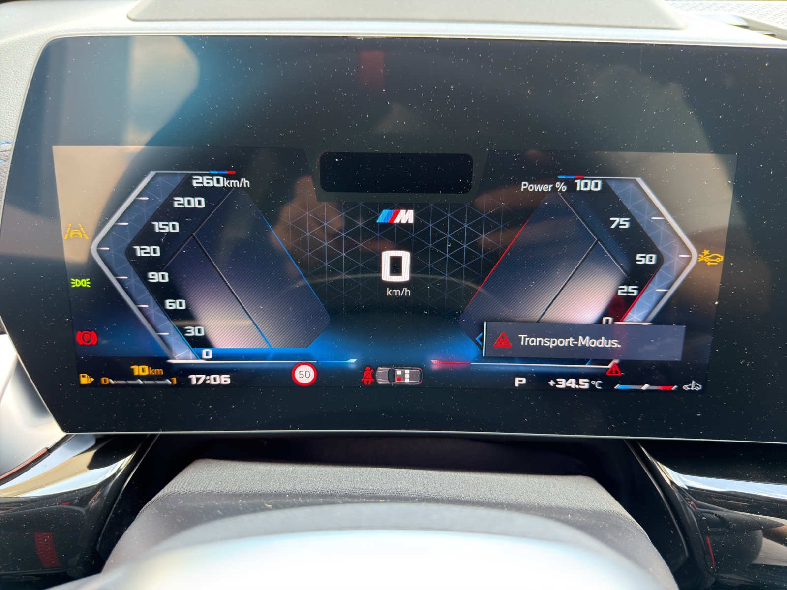 BMW X1 xDrive M35i-image-12