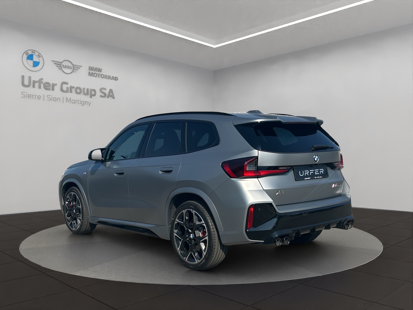 BMW X1 xDrive M35i-image-2