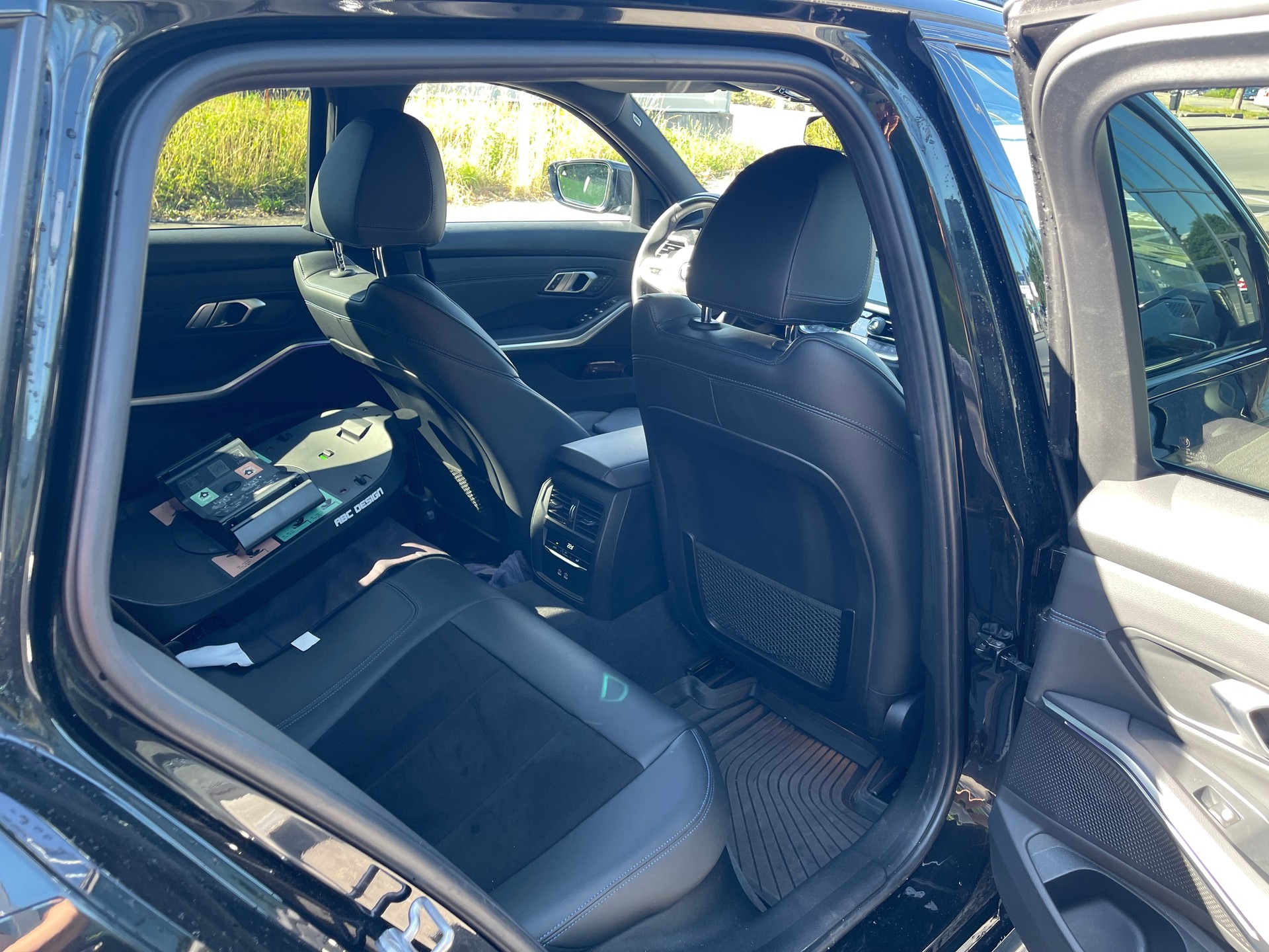 BMW 330d xDrive-image-3