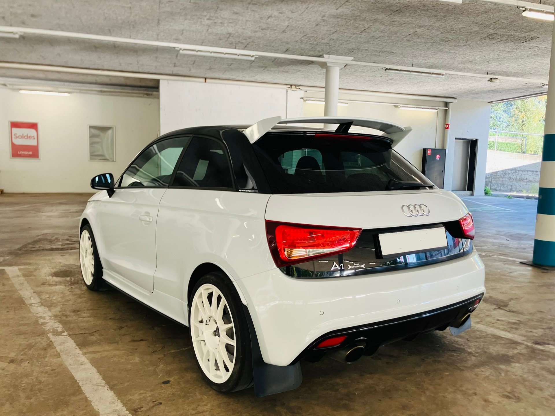 AUDI 2.0 TFSI Limited quattro-image-3