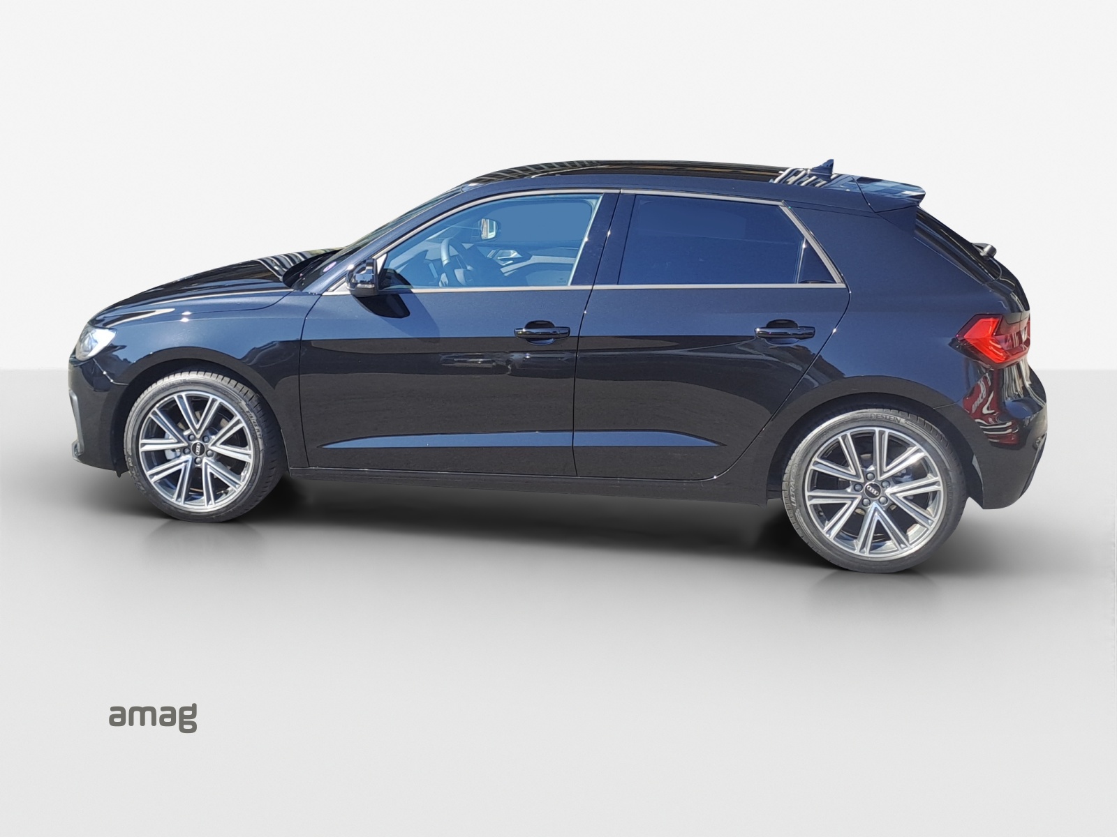 AUDI A1 Sportback 30 TFSI Attraction S-tronic-image-1