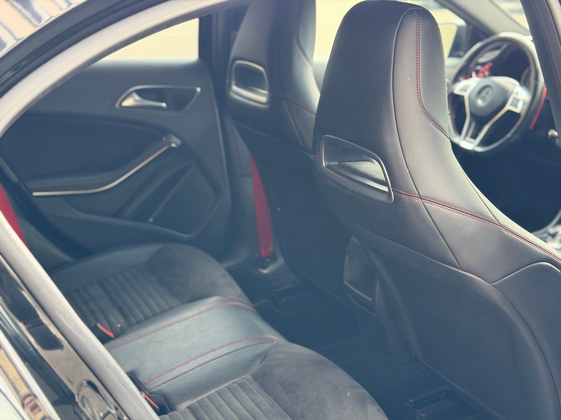 MERCEDES-BENZ A 45 AMG 4Matic Speedshift 7G-DCT-image-17