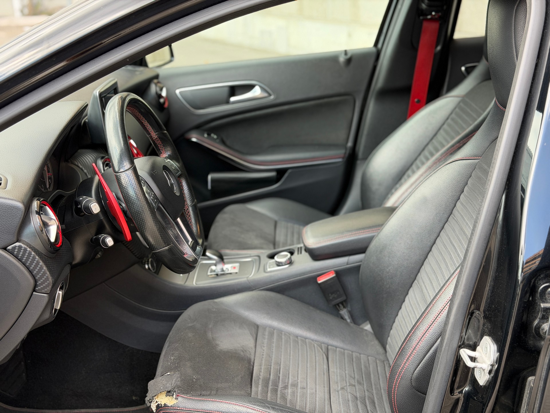 MERCEDES-BENZ A 45 AMG 4Matic Speedshift 7G-DCT-image-11