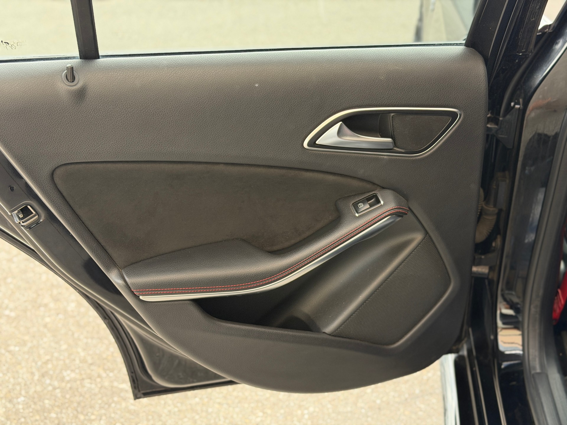 MERCEDES-BENZ A 45 AMG 4Matic Speedshift 7G-DCT-image-18