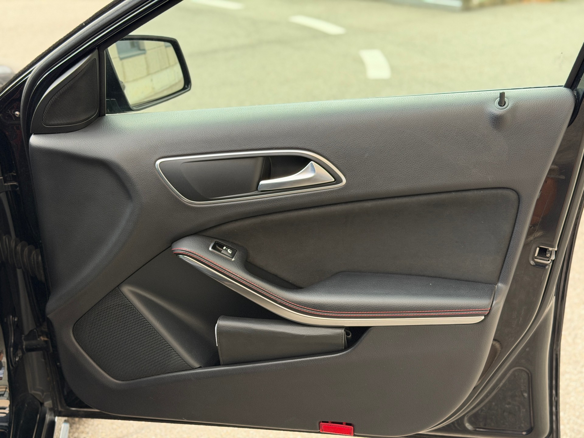 MERCEDES-BENZ A 45 AMG 4Matic Speedshift 7G-DCT-image-24