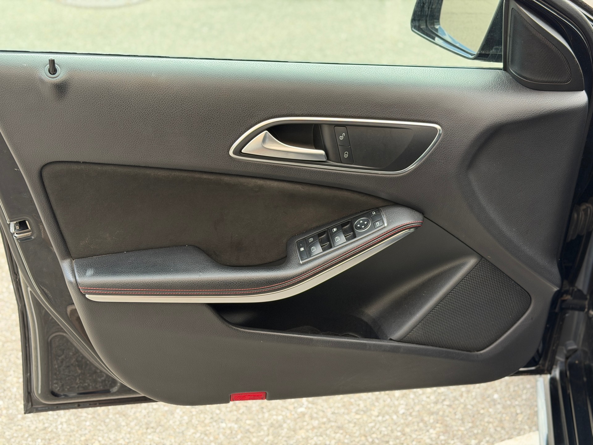 MERCEDES-BENZ A 45 AMG 4Matic Speedshift 7G-DCT-image-15