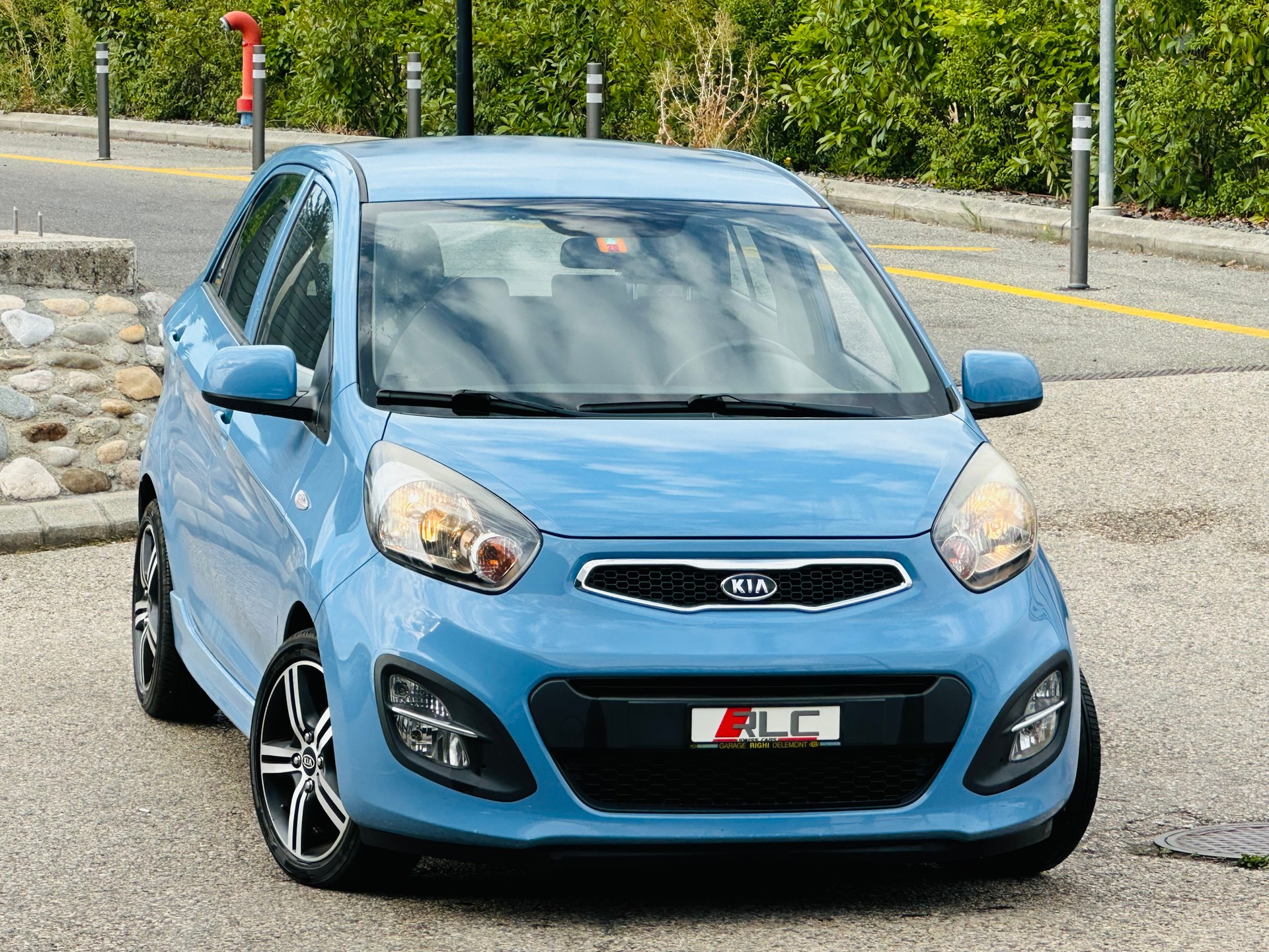 KIA Picanto 1.0 CVVT Trend-image-1
