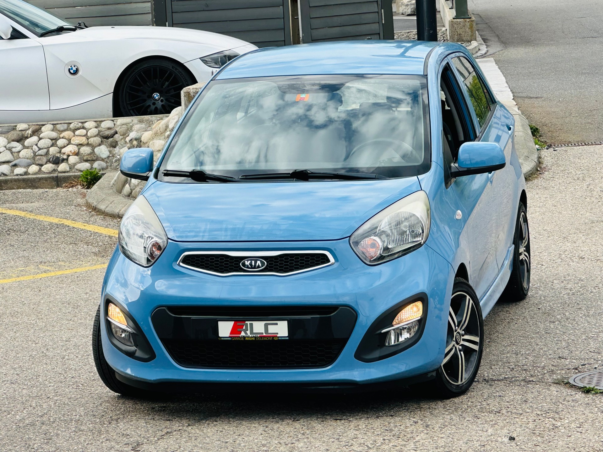 KIA Picanto 1.0 CVVT Trend-image-0