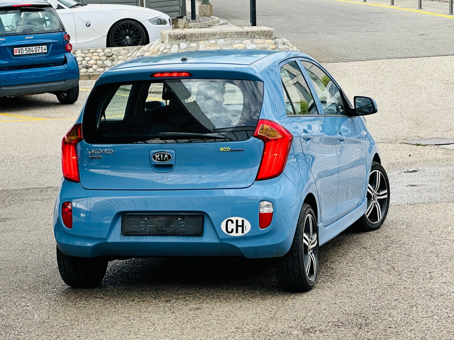 KIA Picanto 1.0 CVVT Trend-image-6