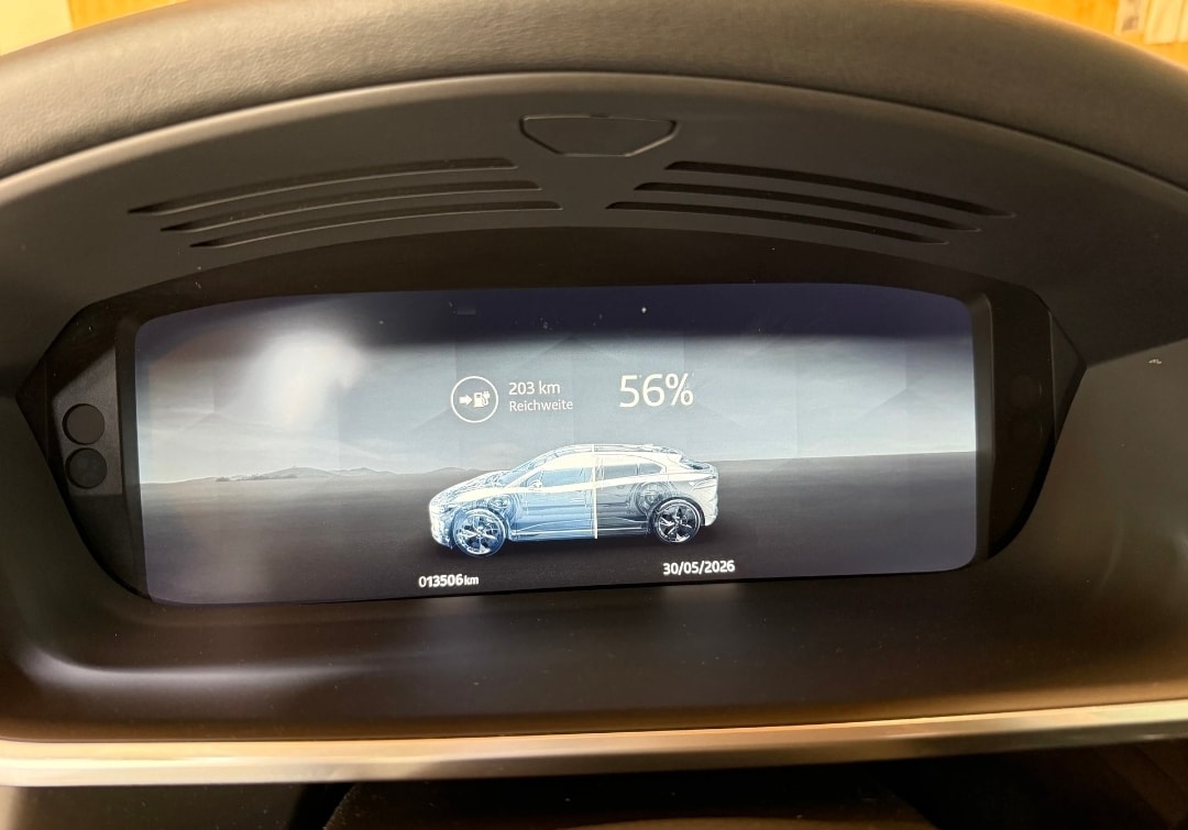 JAGUAR I-Pace EV400 SE AWD-image-10