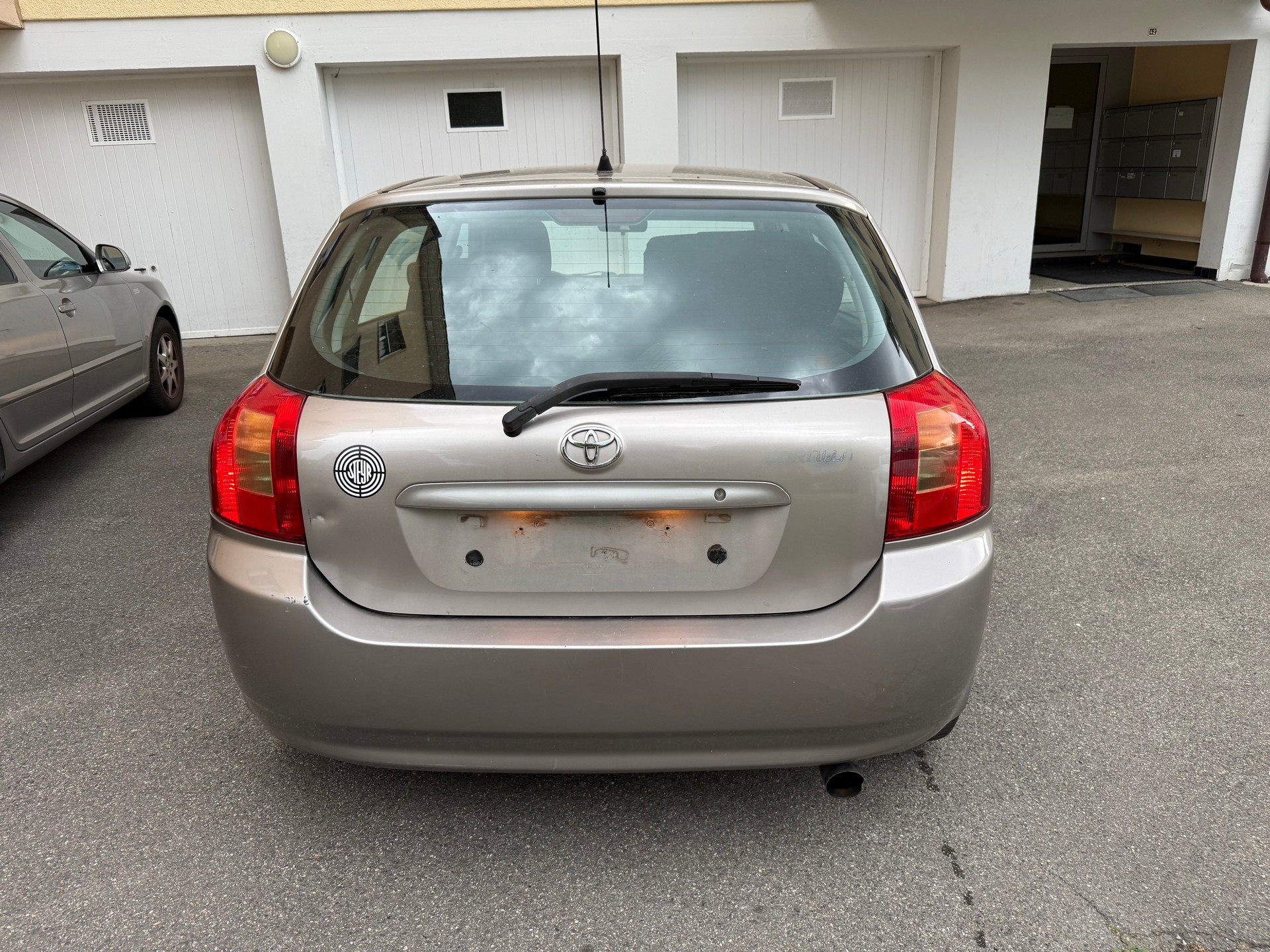 TOYOTA Corolla 1.8 TS-image-3