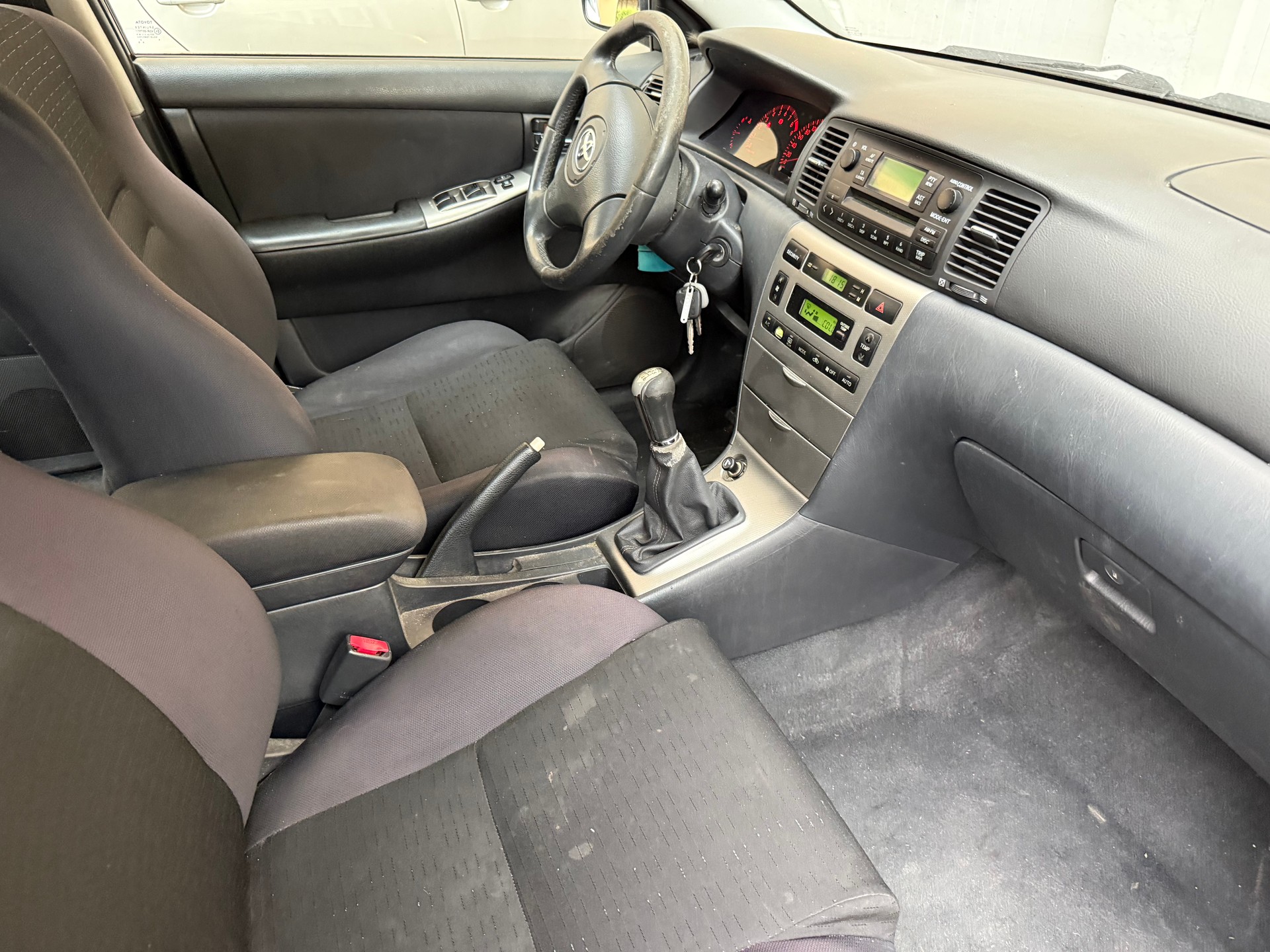 TOYOTA Corolla 1.8 TS-image-7