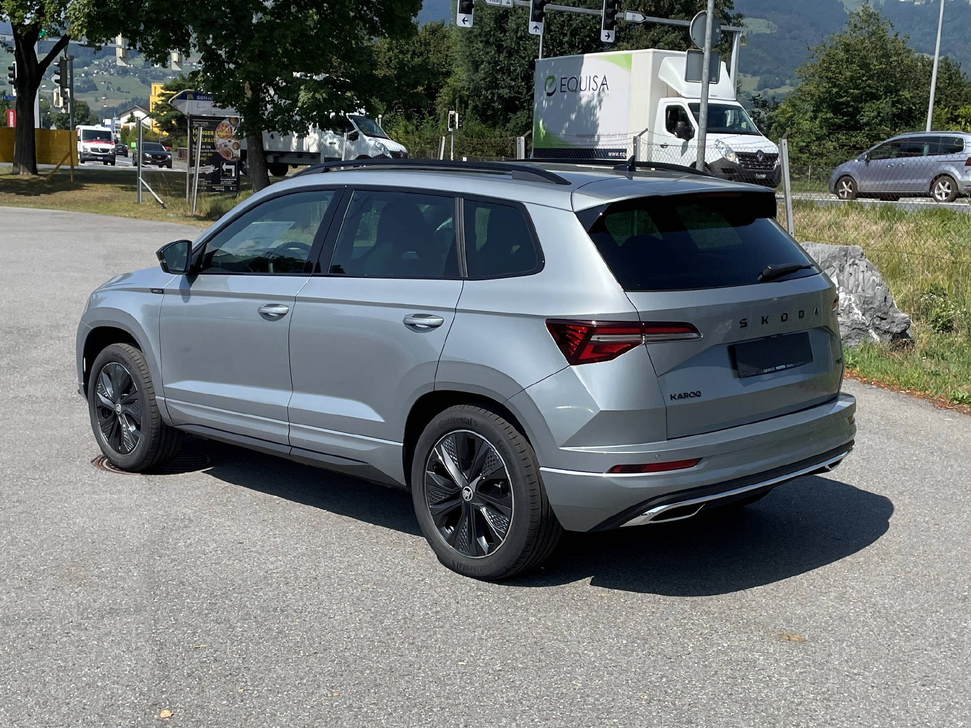SKODA Karoq 2.0 TSI SportLine 4x4 DSG-image-2