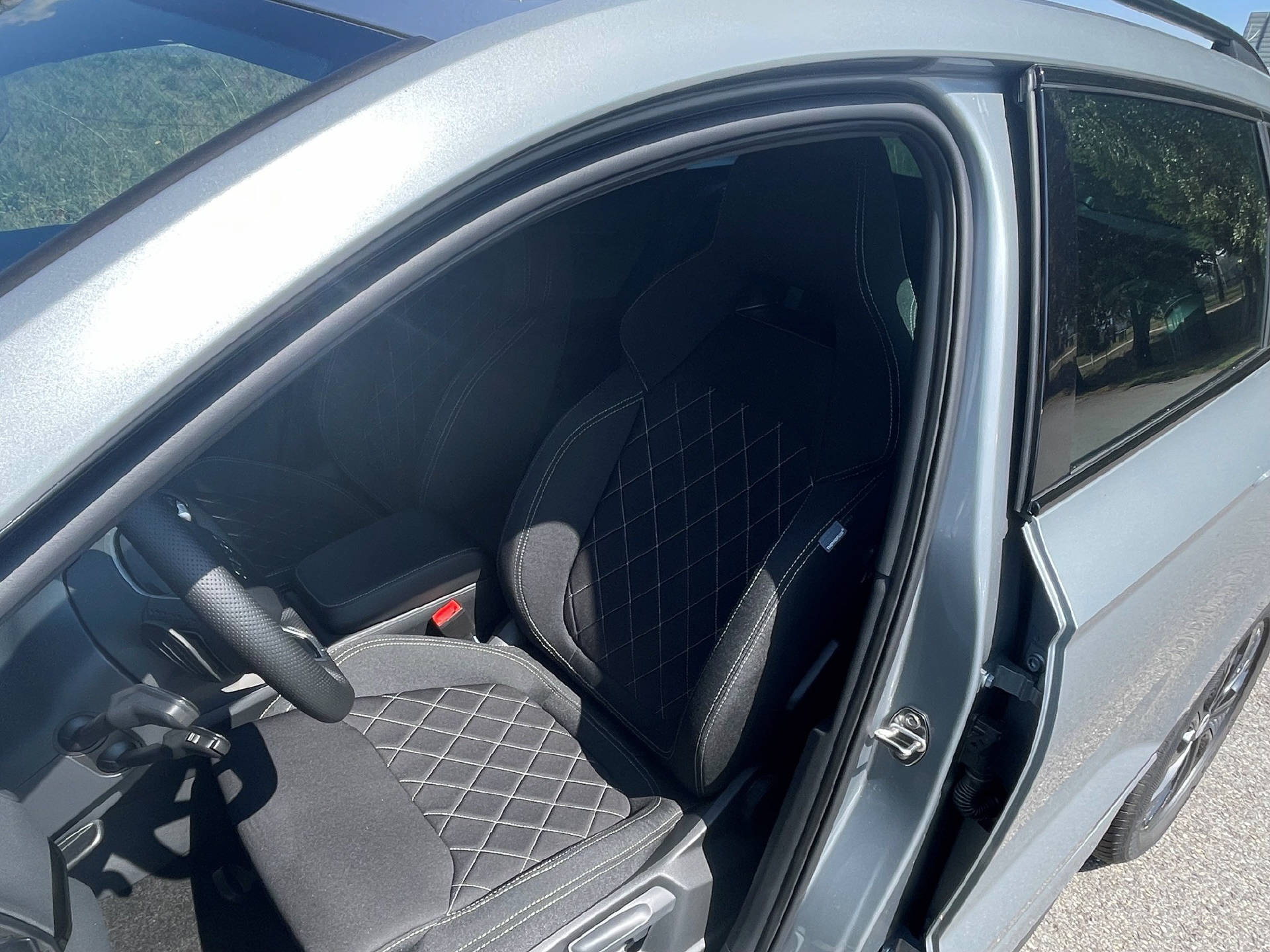 SKODA Karoq 2.0 TSI SportLine 4x4 DSG-image-7