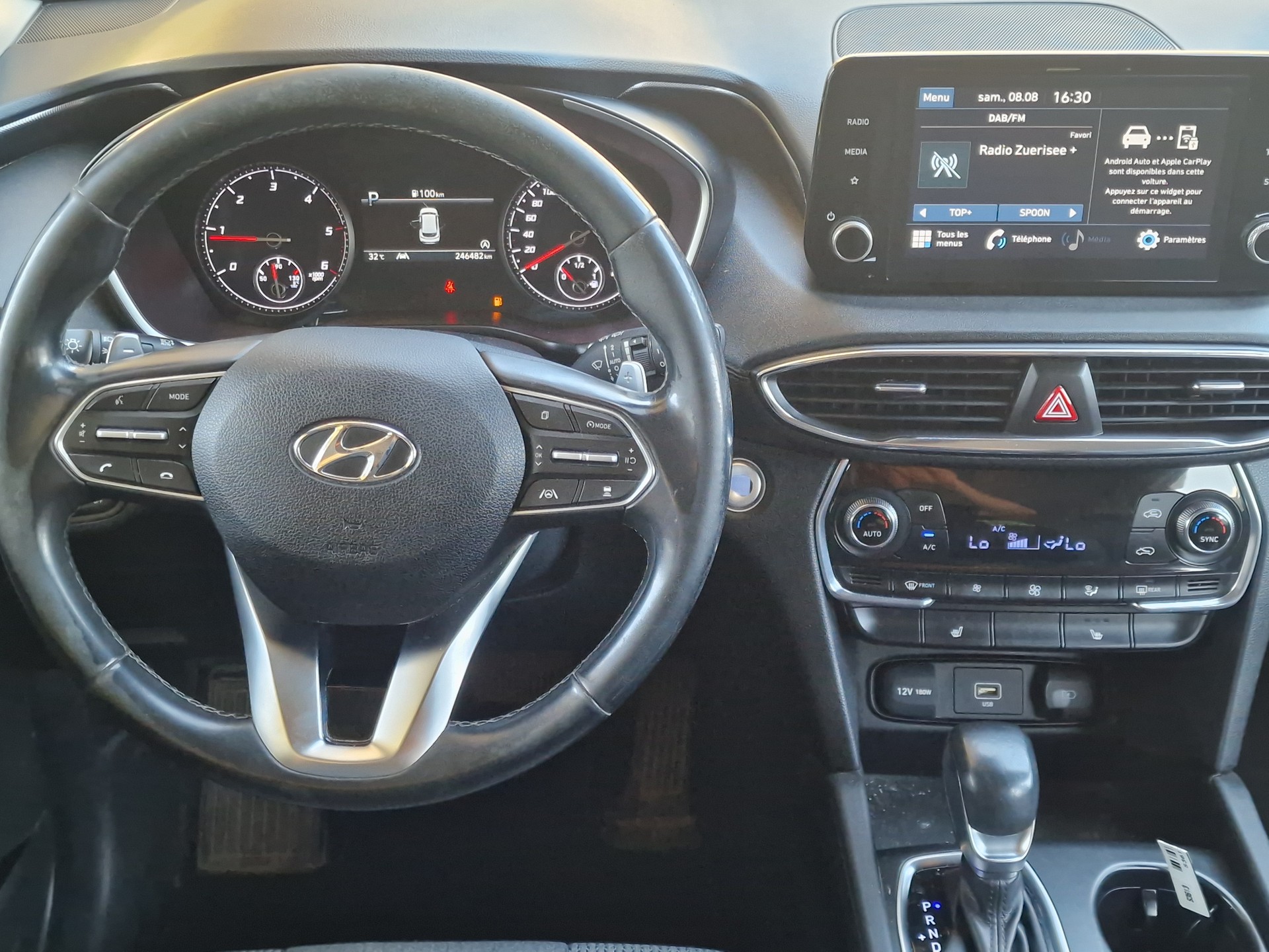 HYUNDAI Santa Fe 2.2 CRDI Origo 4WD Automatic-image-11
