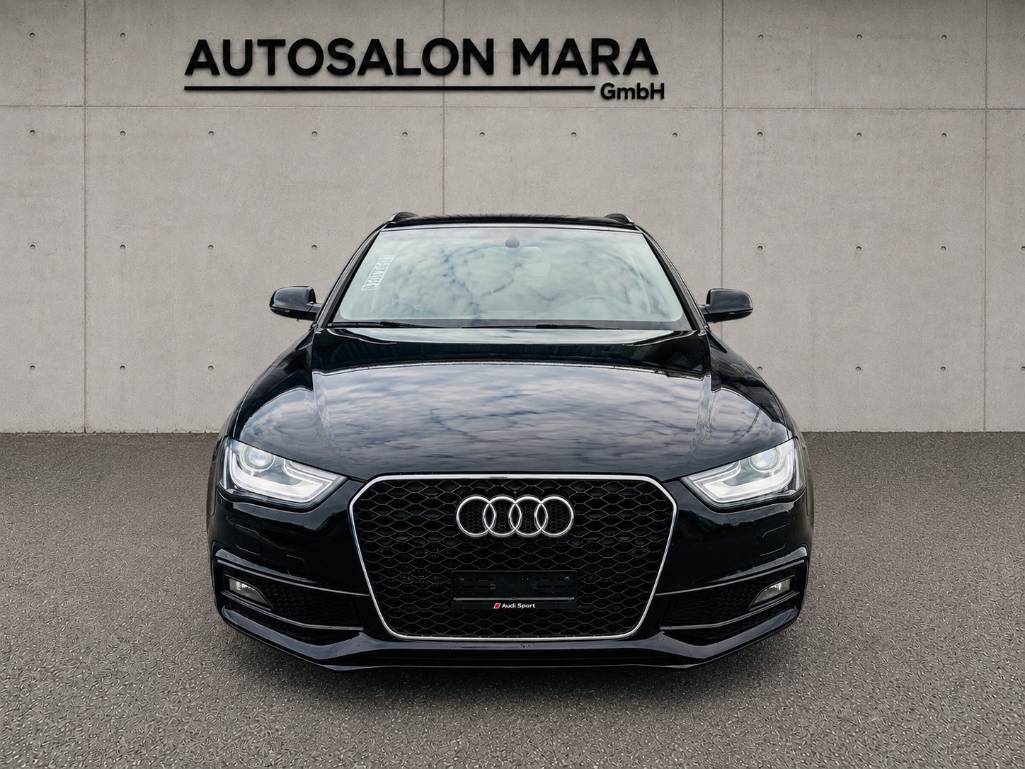AUDI A4 Avant 2.0 TDI quattro-image-8