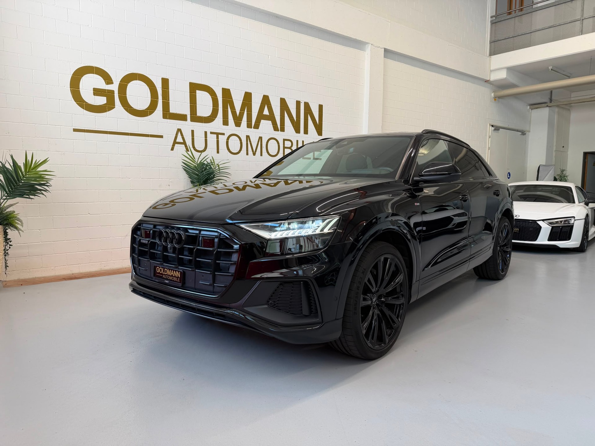 AUDI Q8 45 TDI Black Edition quattro tiptronic-image-0