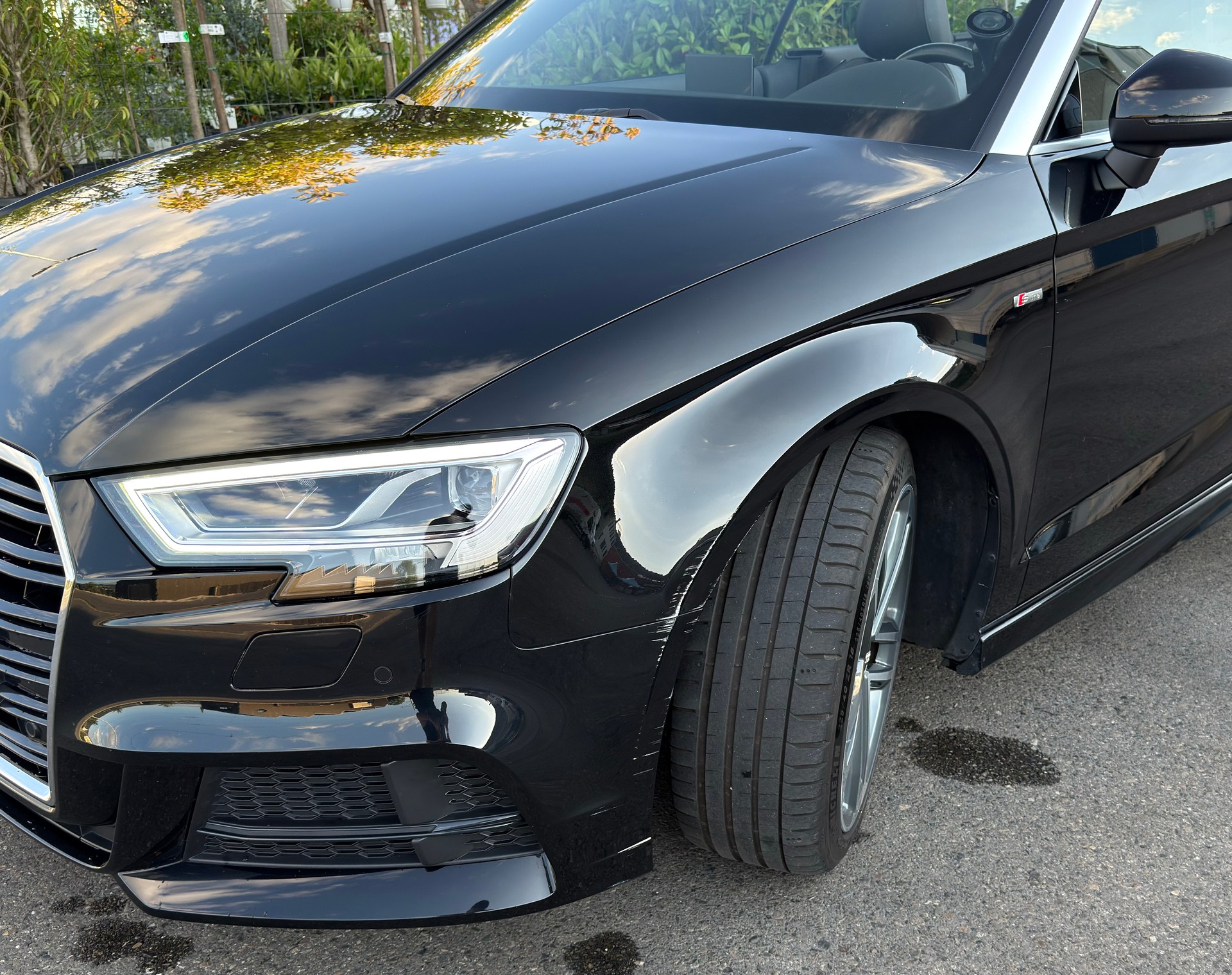 AUDI 1.5 35 TFSI Design S-Tronic-image-2