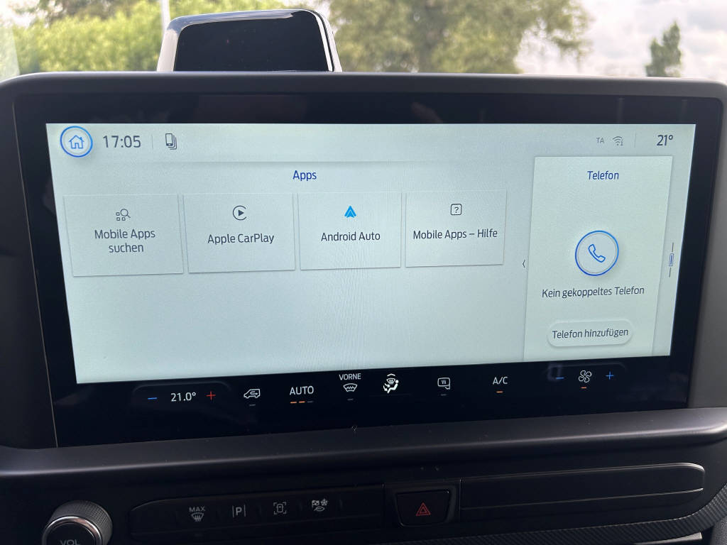 FORD Transit Custom Van 320 L1 2.5 Duratec 233 Trend PHEV-image-10