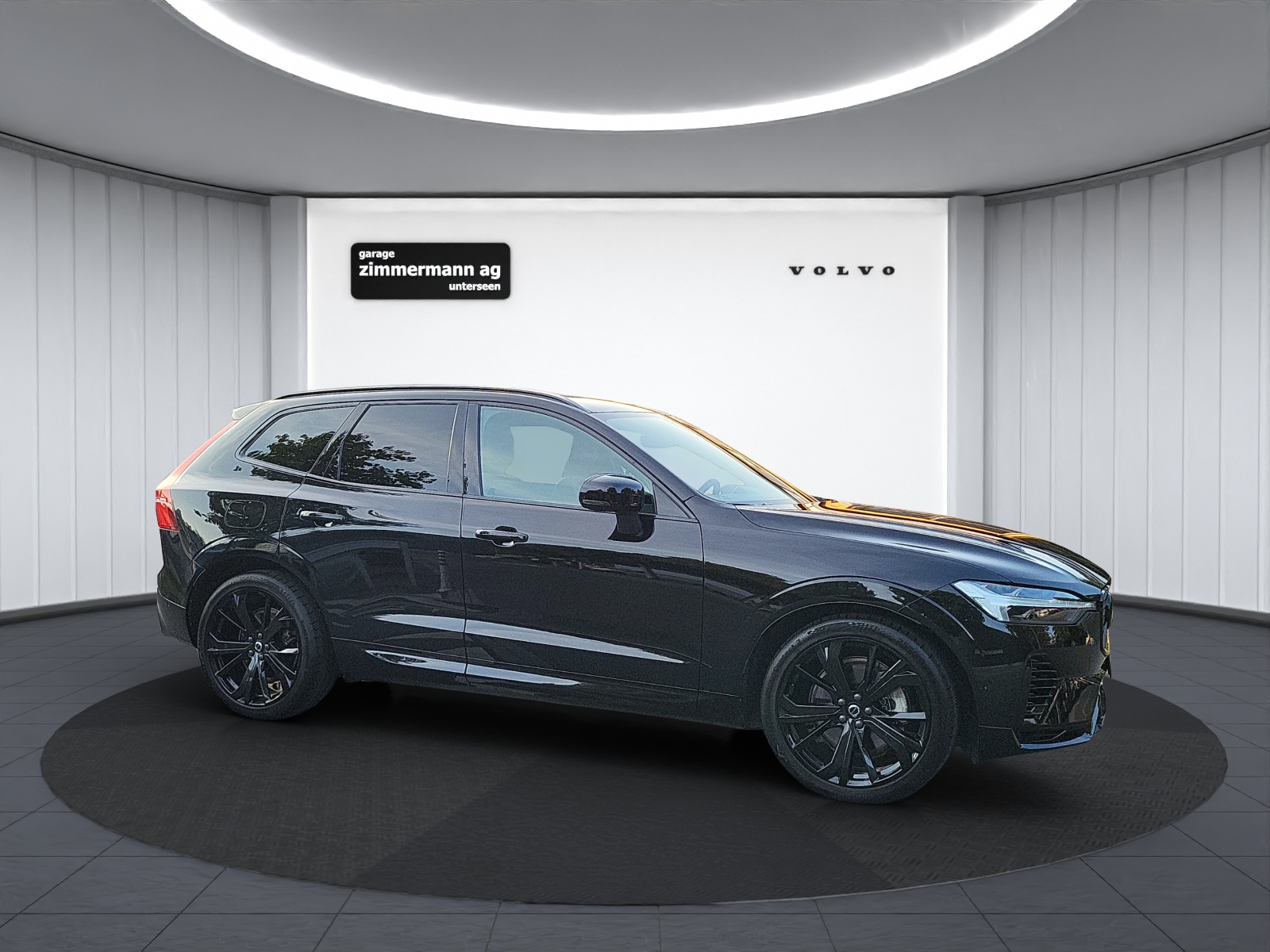 VOLVO XC60 2.0 T8 TE XCENTRIC Black Edition eAWD-image-3