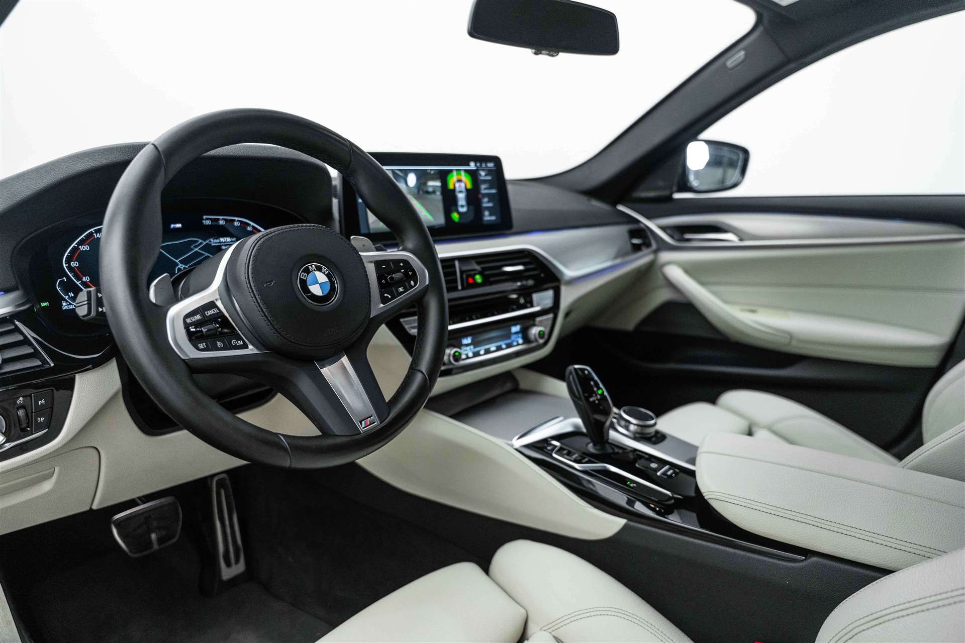 BMW BMW 540d xDrive 48V M Sport Pro Steptronic-image-7