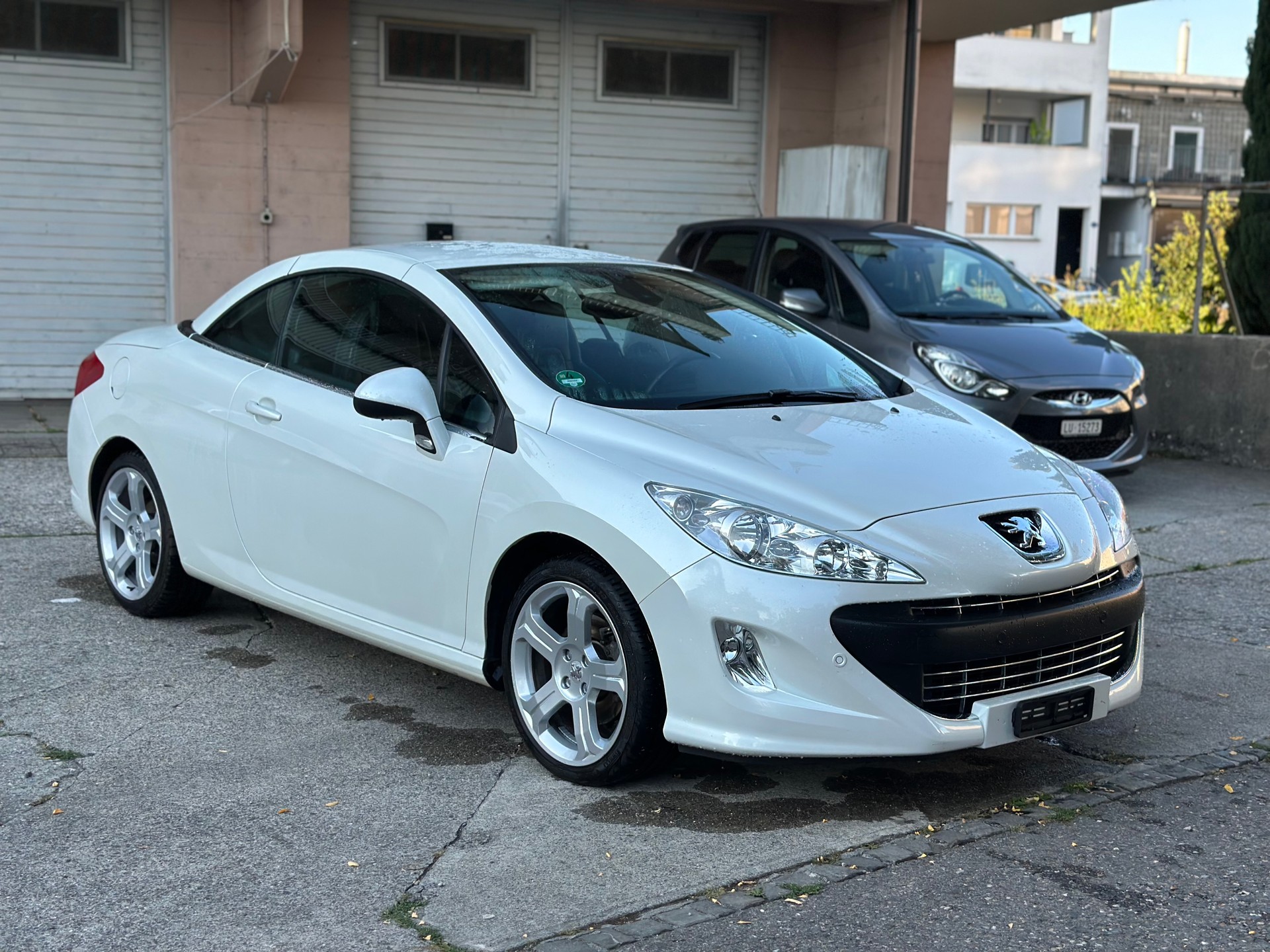PEUGEOT 308 CC 1.6 16V Turbo Sport Pack-image-1