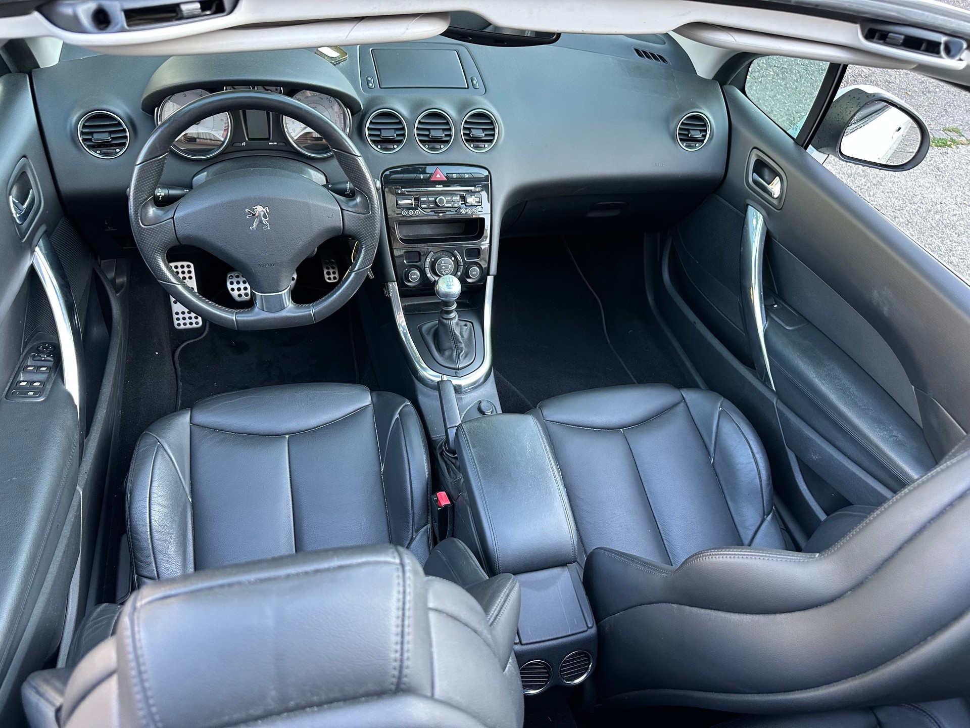 PEUGEOT 308 CC 1.6 16V Turbo Sport Pack-image-10