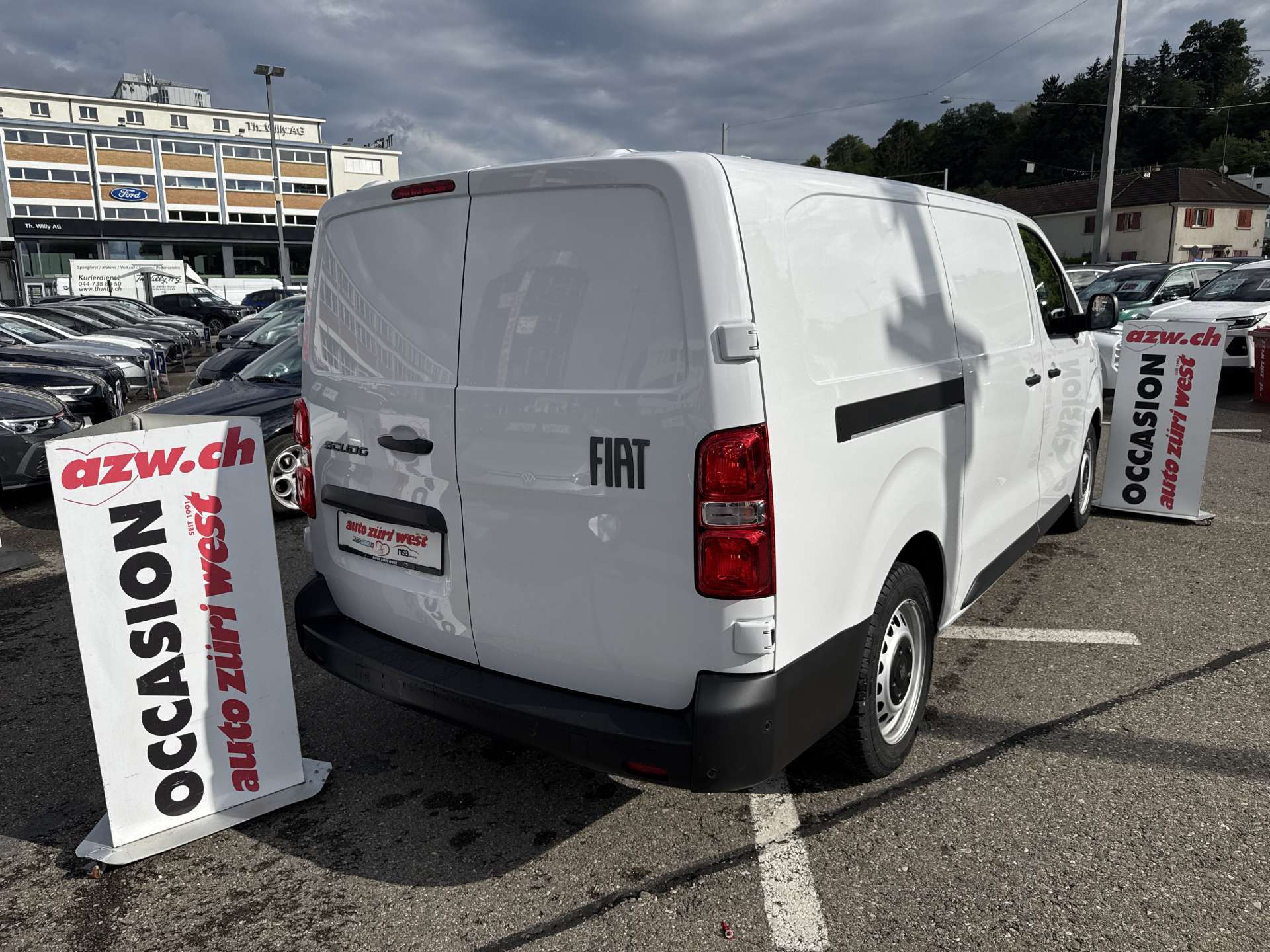FIAT Scudo 2.0 BlueHDi L3 3-Plätzer EAT-Automat-image-2