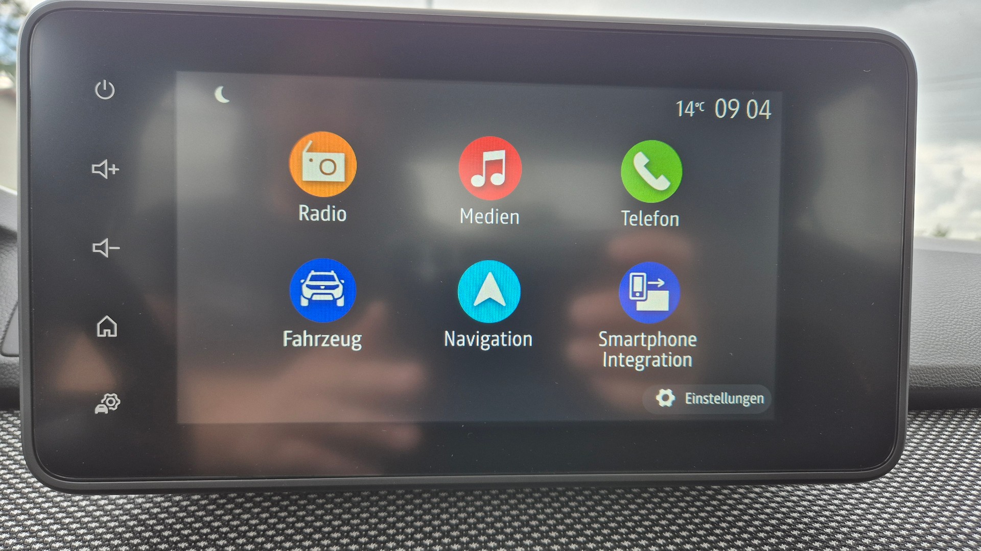 DACIA Sandero Stepway TCe 90 Comfort CVT-image-10