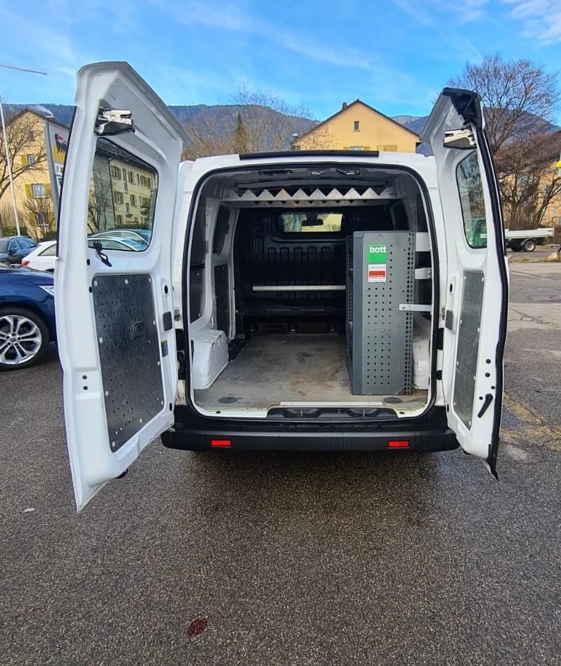 NISSAN NV200 1.5 dCi 90 Comfort Euro 6 ** Klimaanlage ** Nutslast 610 ** Werkstatt-Einrichtung ** RF-Kamera ** Frisch Ab MFK & Service-image-7