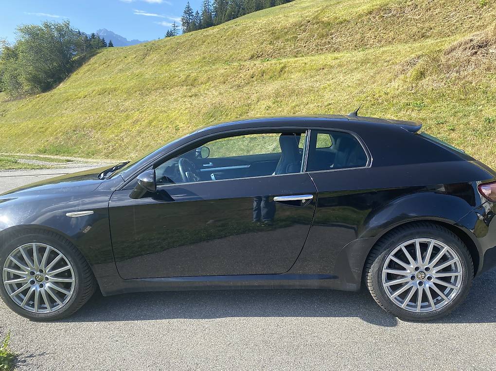 ALFA ROMEO BRERA-image-1
