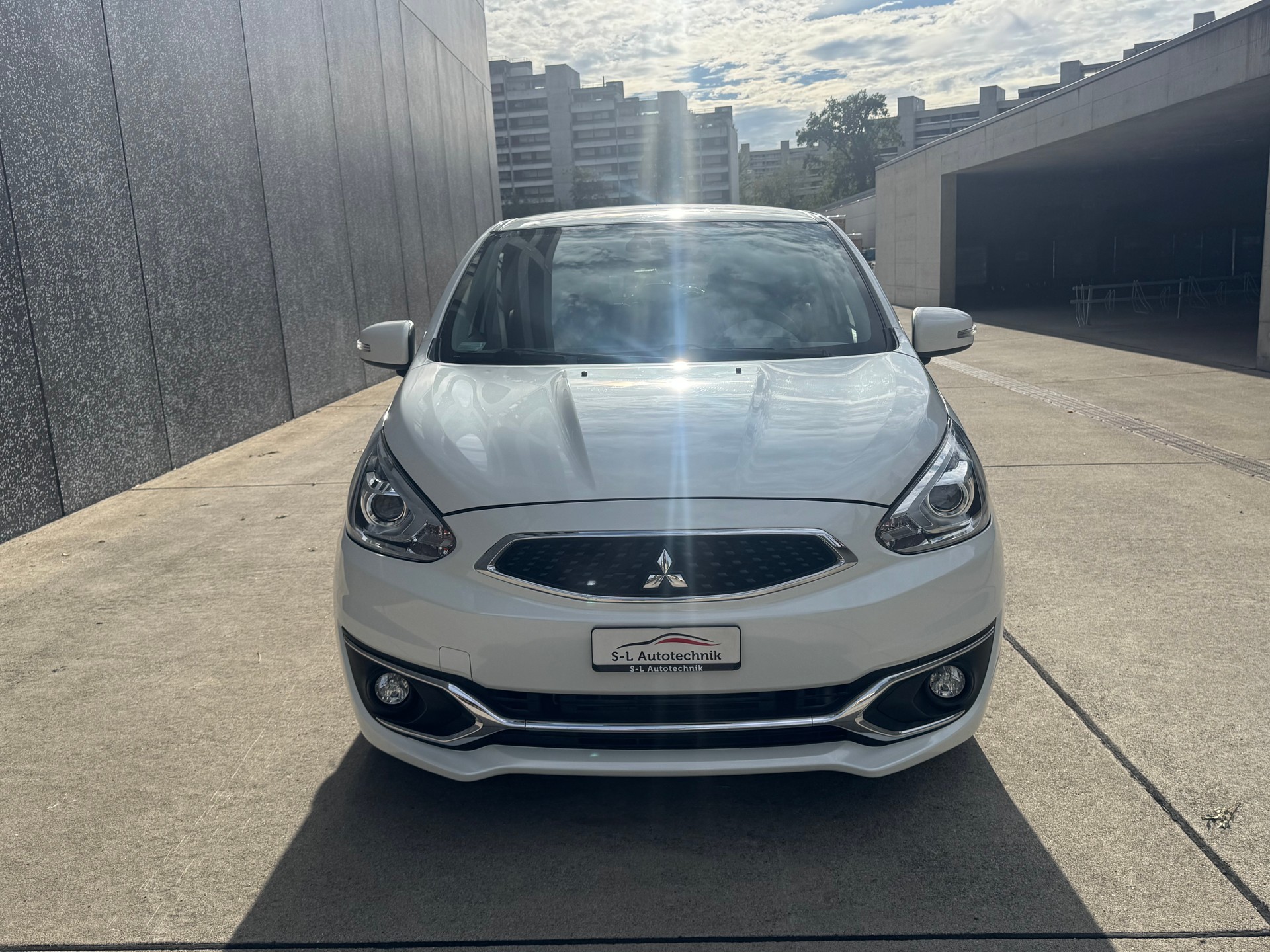 MITSUBISHI Space Star 1.2 Hanami CVT-image-1