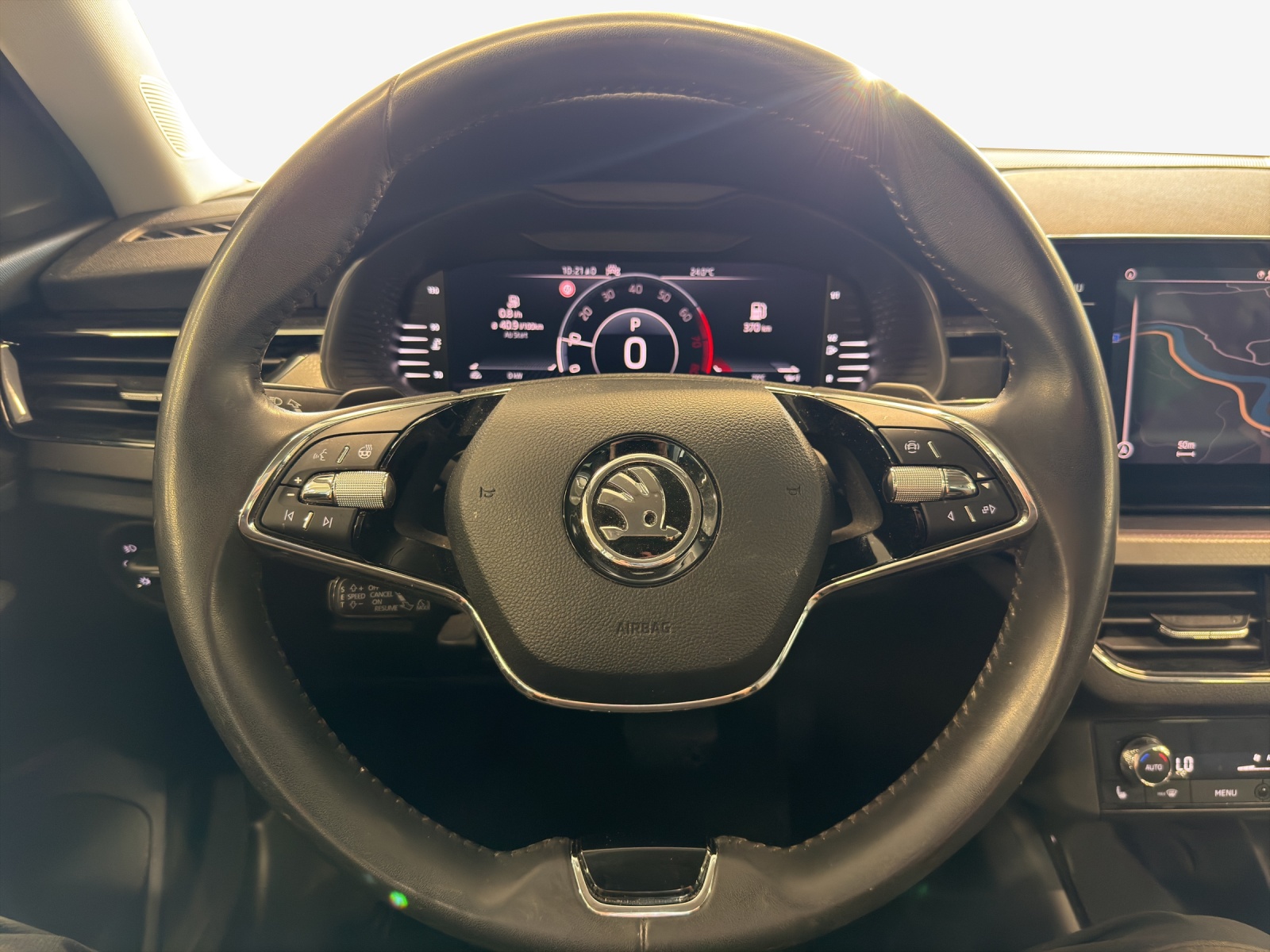 SKODA Kamiq 1.0 TSI Ambition DSG-image-9