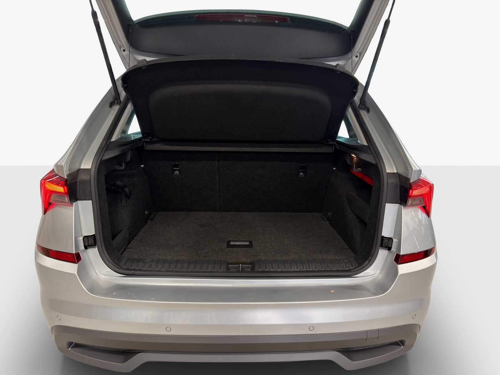 SKODA Kamiq 1.0 TSI Ambition DSG-image-12