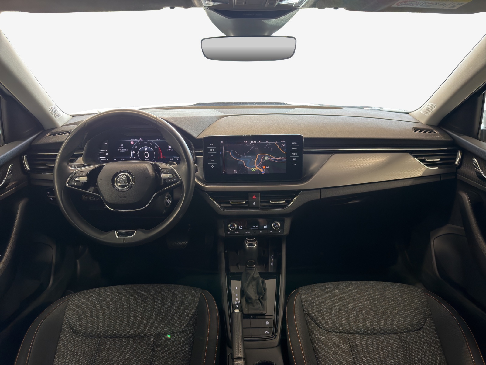 SKODA Kamiq 1.0 TSI Ambition DSG-image-8
