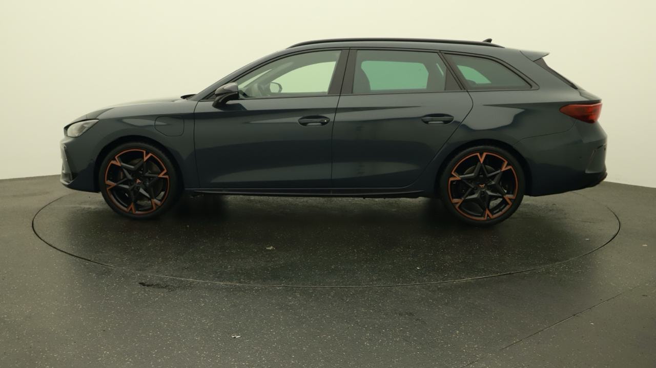 CUPRA LEON ST 1.5 e-HYBRID pHEV VZ DSG-image-1