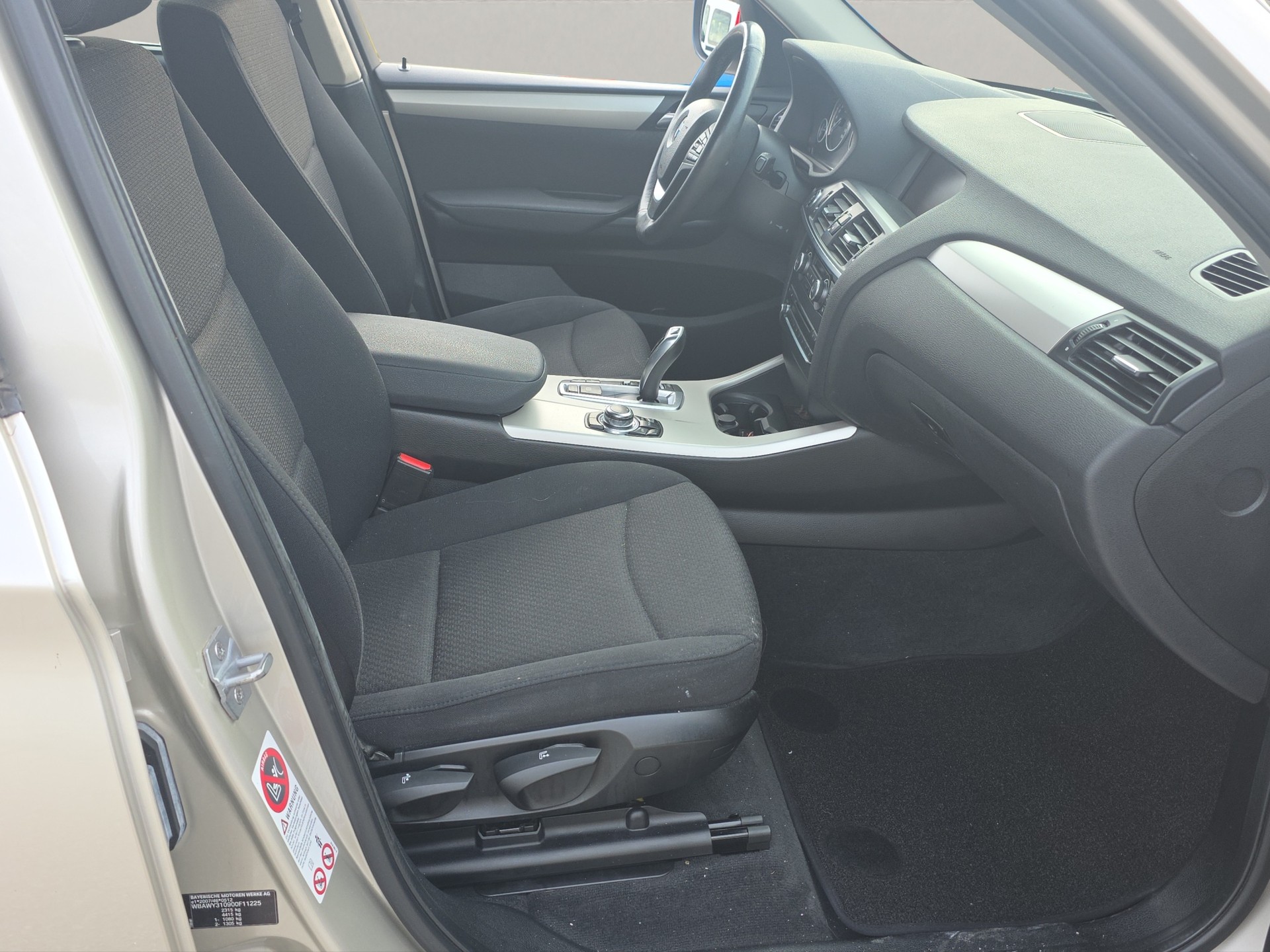 BMW X3 xDrive 20d Steptronic-image-12