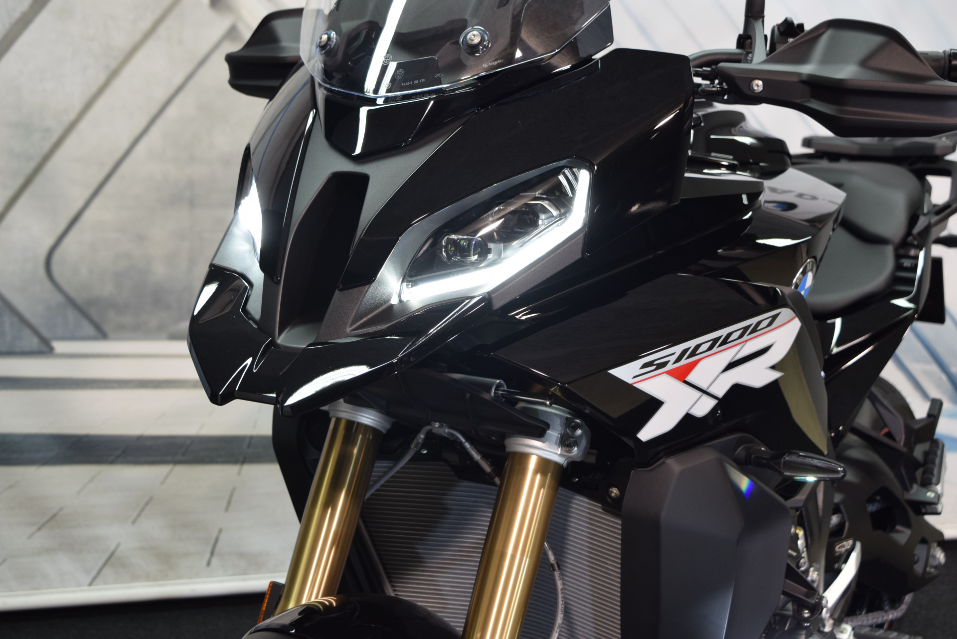 BMW S 1000 XR Tieferlegung - Sofort verfügbar!-image-9
