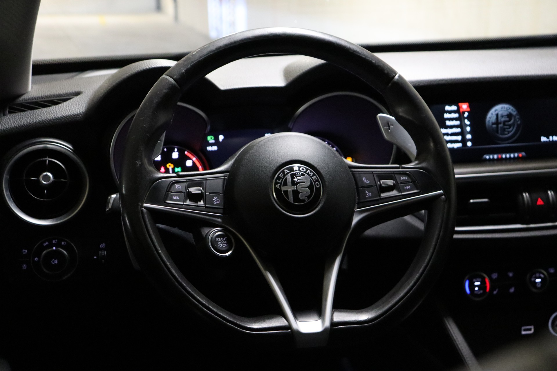 ALFA ROMEO Stelvio 2.0 First Edition Q4 Automatic-image-17