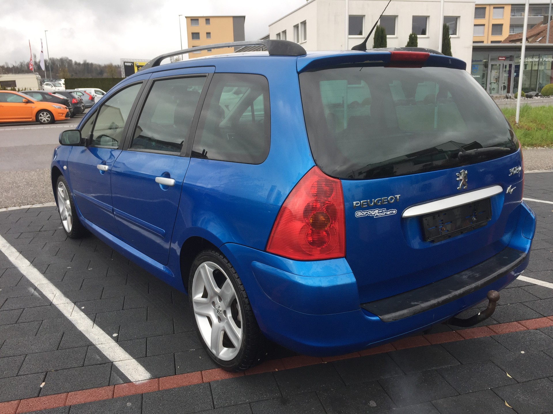PEUGEOT 307 SW 2.0 16V Premium-image-5