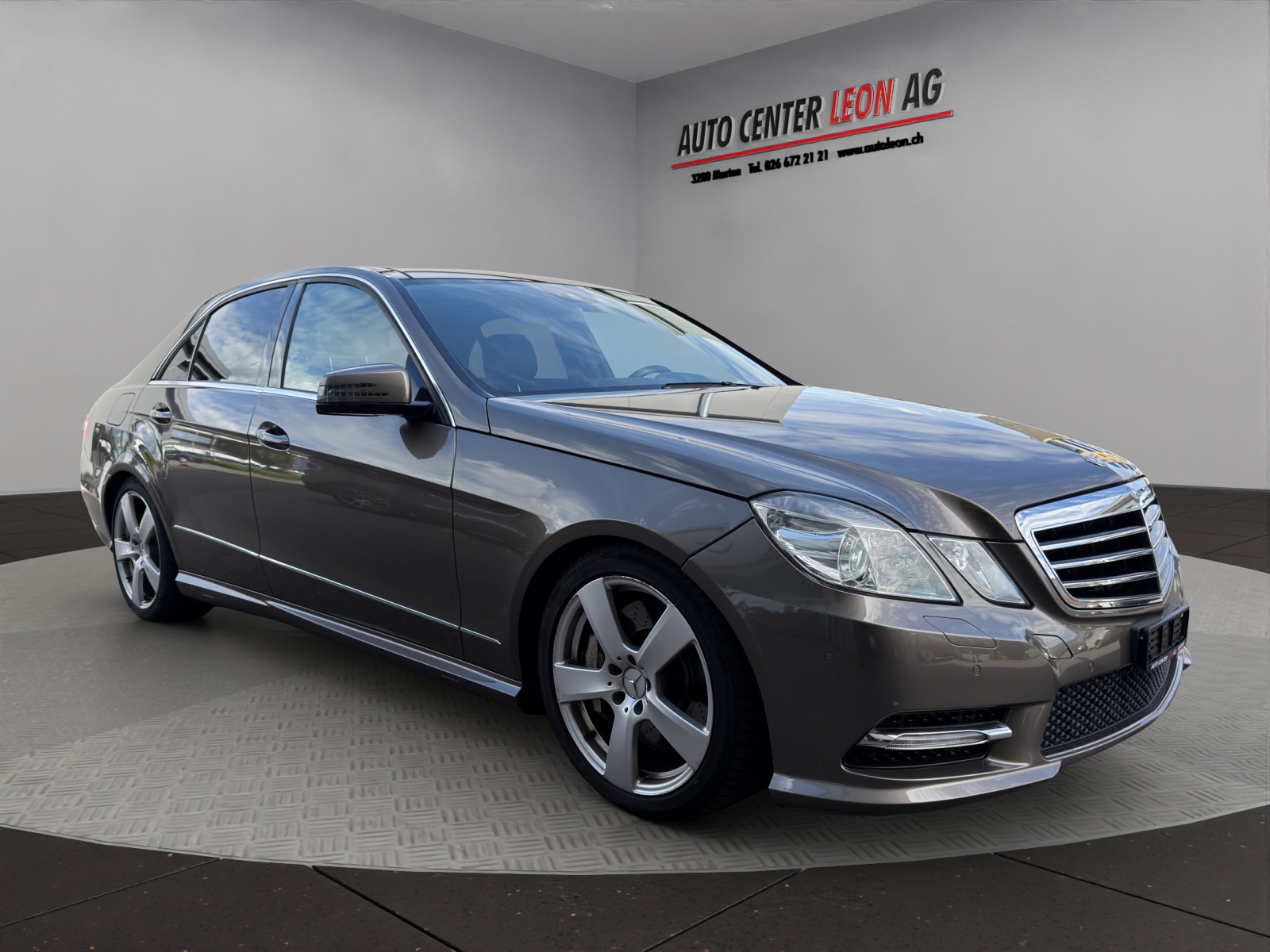 MERCEDES-BENZ E 500 CGI BlueEff. Avantgarde 4Matic 7G-Tronic-image-7