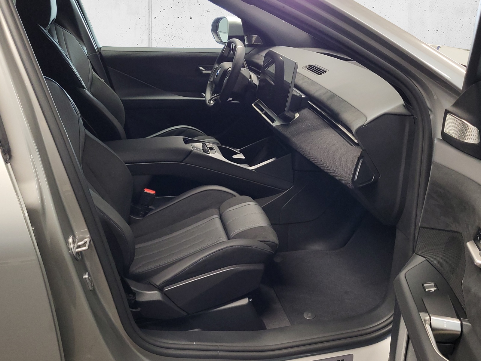BMW iX3 40 M Sport-image-19