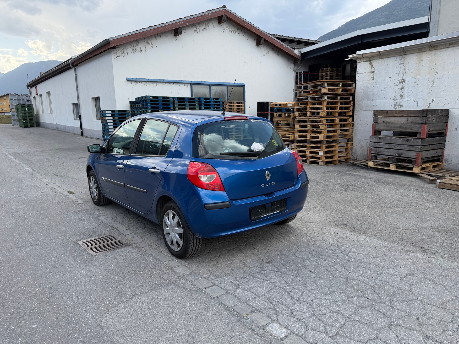 RENAULT Clio 1.6 16V Dynamique-image-3