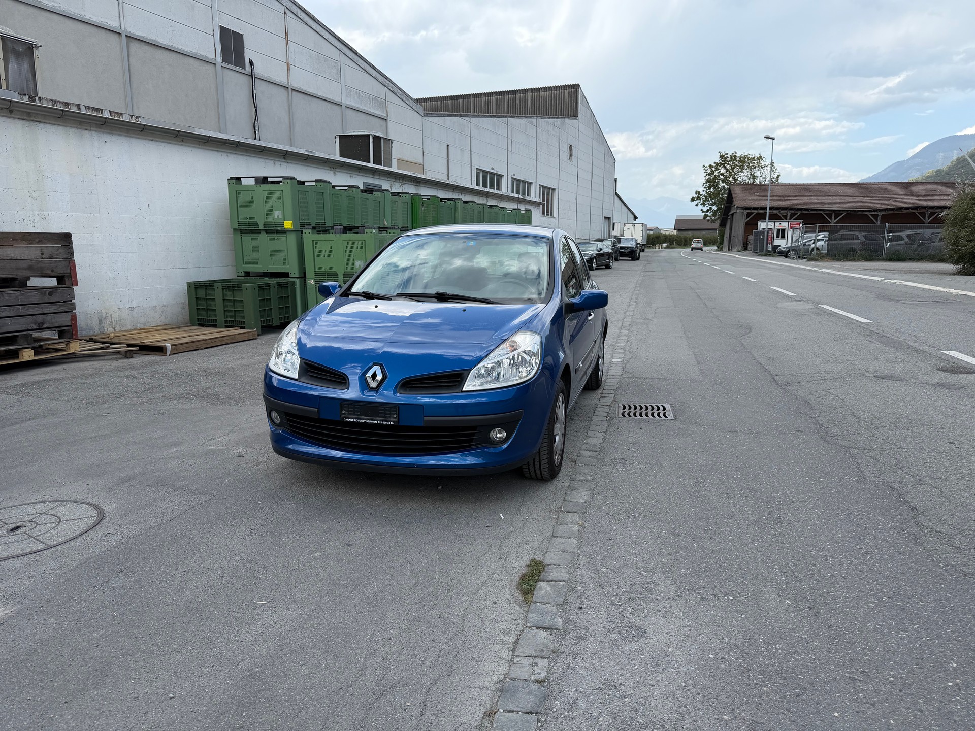 RENAULT Clio 1.6 16V Dynamique-image-9