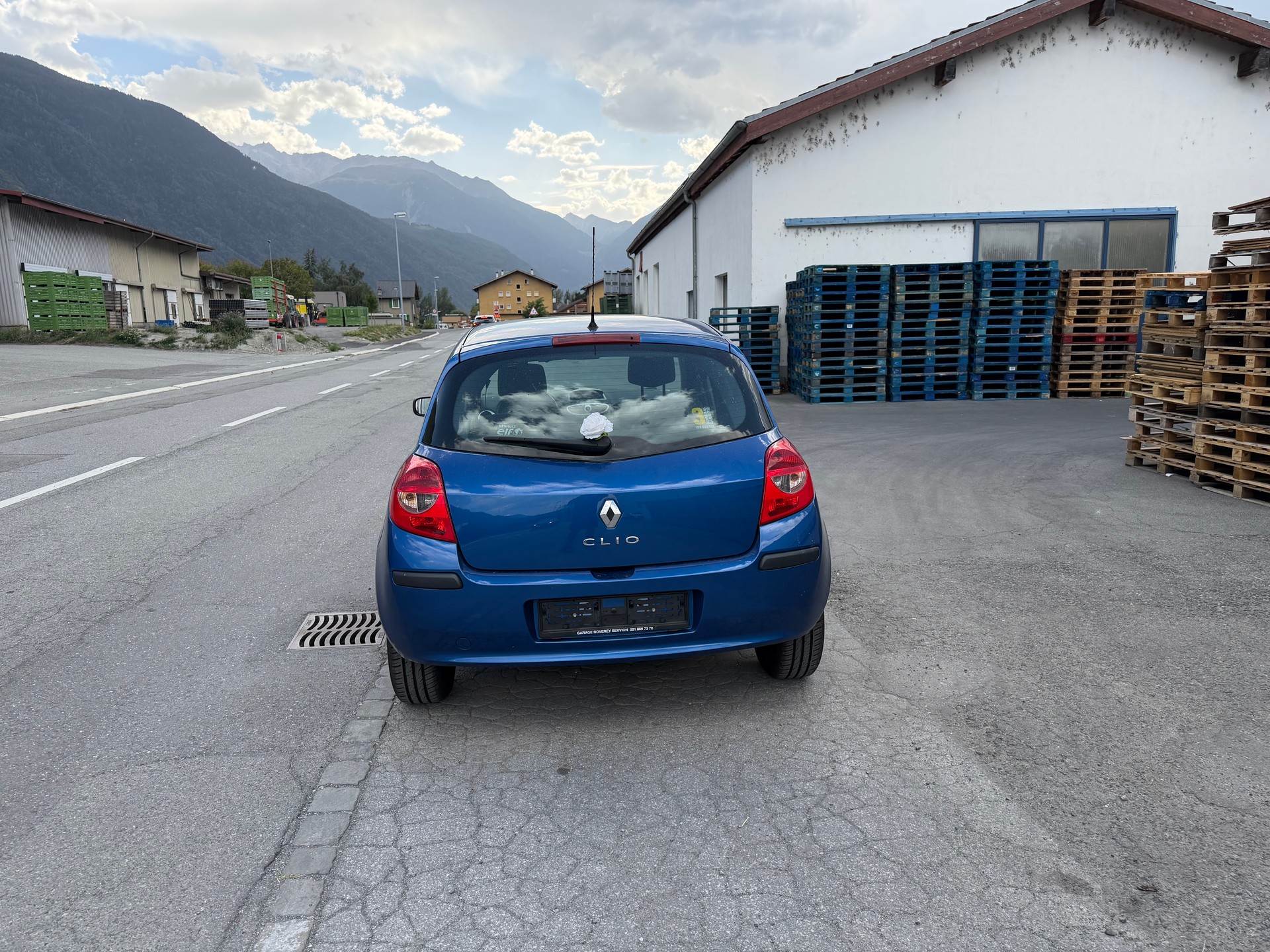 RENAULT Clio 1.6 16V Dynamique-image-4