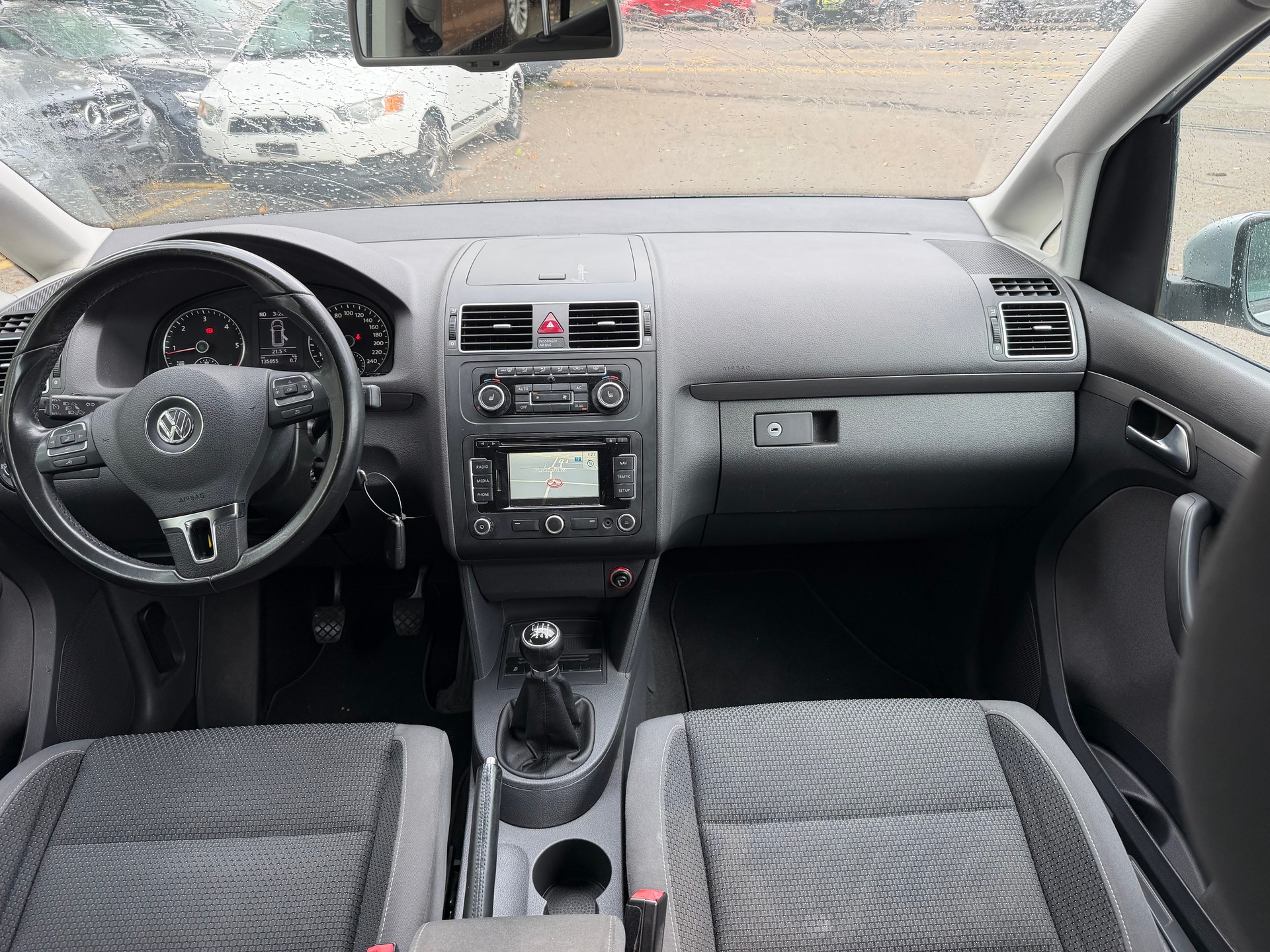 VW Touran 1.6 TDI Comfortline-image-8