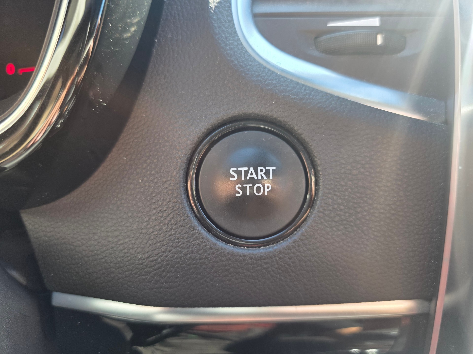 RENAULT Espace 1.6 dCi Swiss Edition EDC-image-27