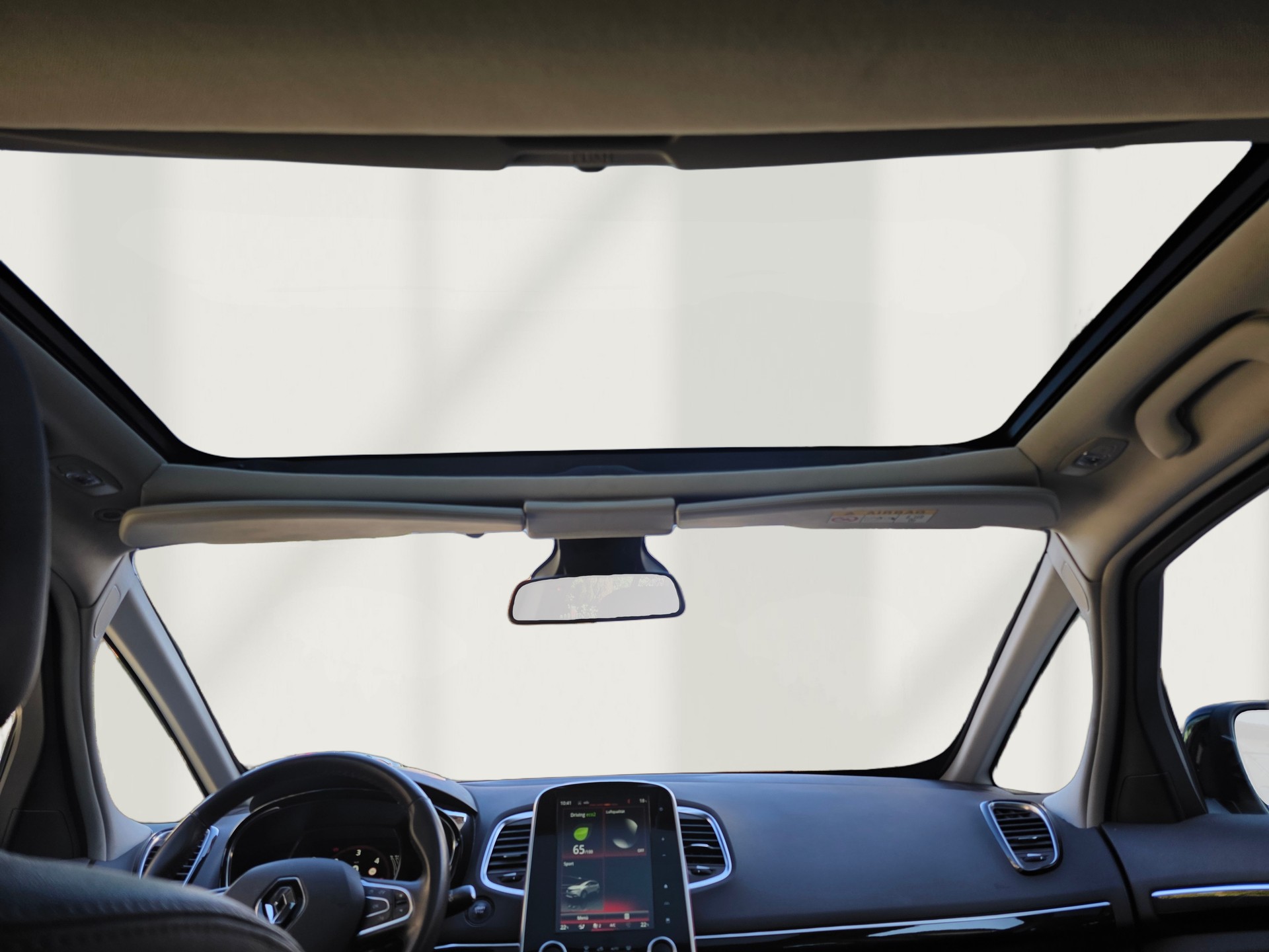 RENAULT Espace 1.6 dCi Swiss Edition EDC-image-16